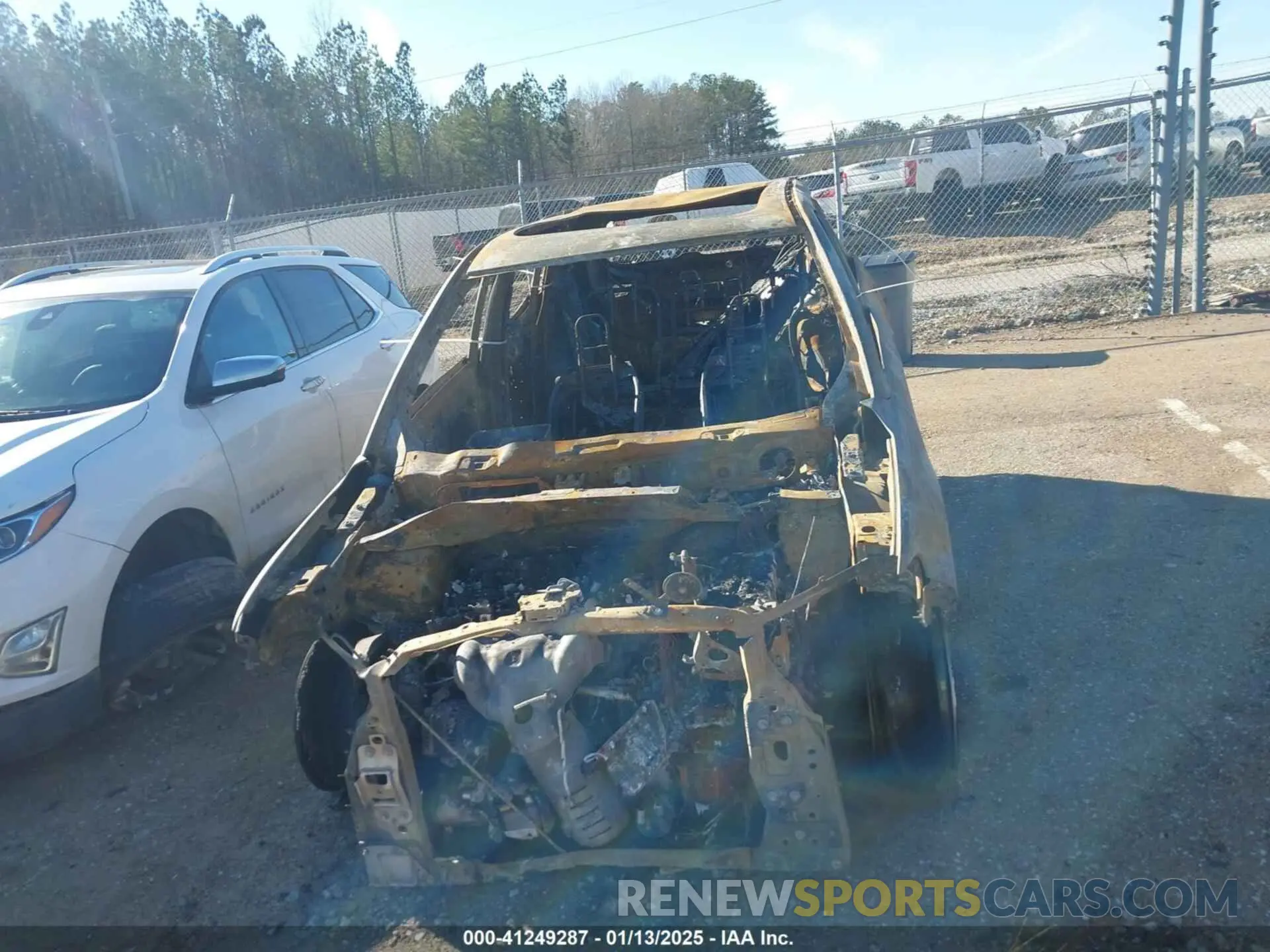 12 Photograph of a damaged car 3C4NJCBB6LT143030 JEEP COMPASS 2020