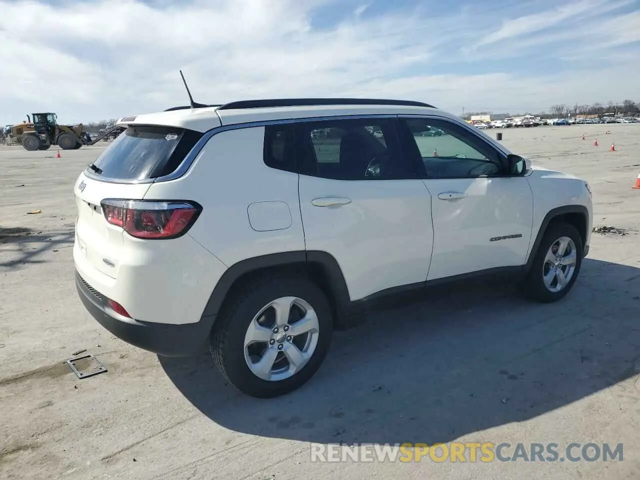 3 Photograph of a damaged car 3C4NJCBB6LT153119 JEEP COMPASS 2020