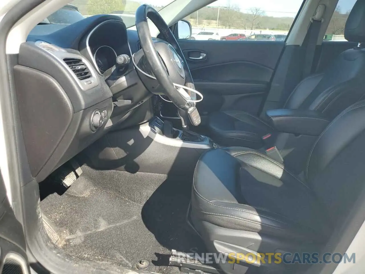 7 Photograph of a damaged car 3C4NJCBB6LT153119 JEEP COMPASS 2020