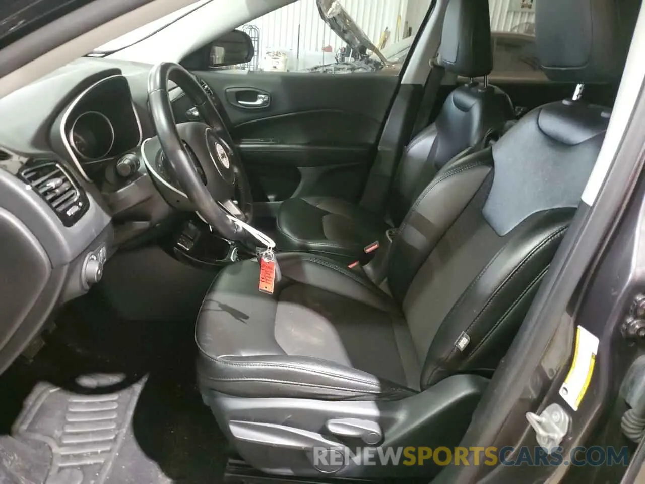 7 Photograph of a damaged car 3C4NJCBB6LT252619 JEEP COMPASS 2020