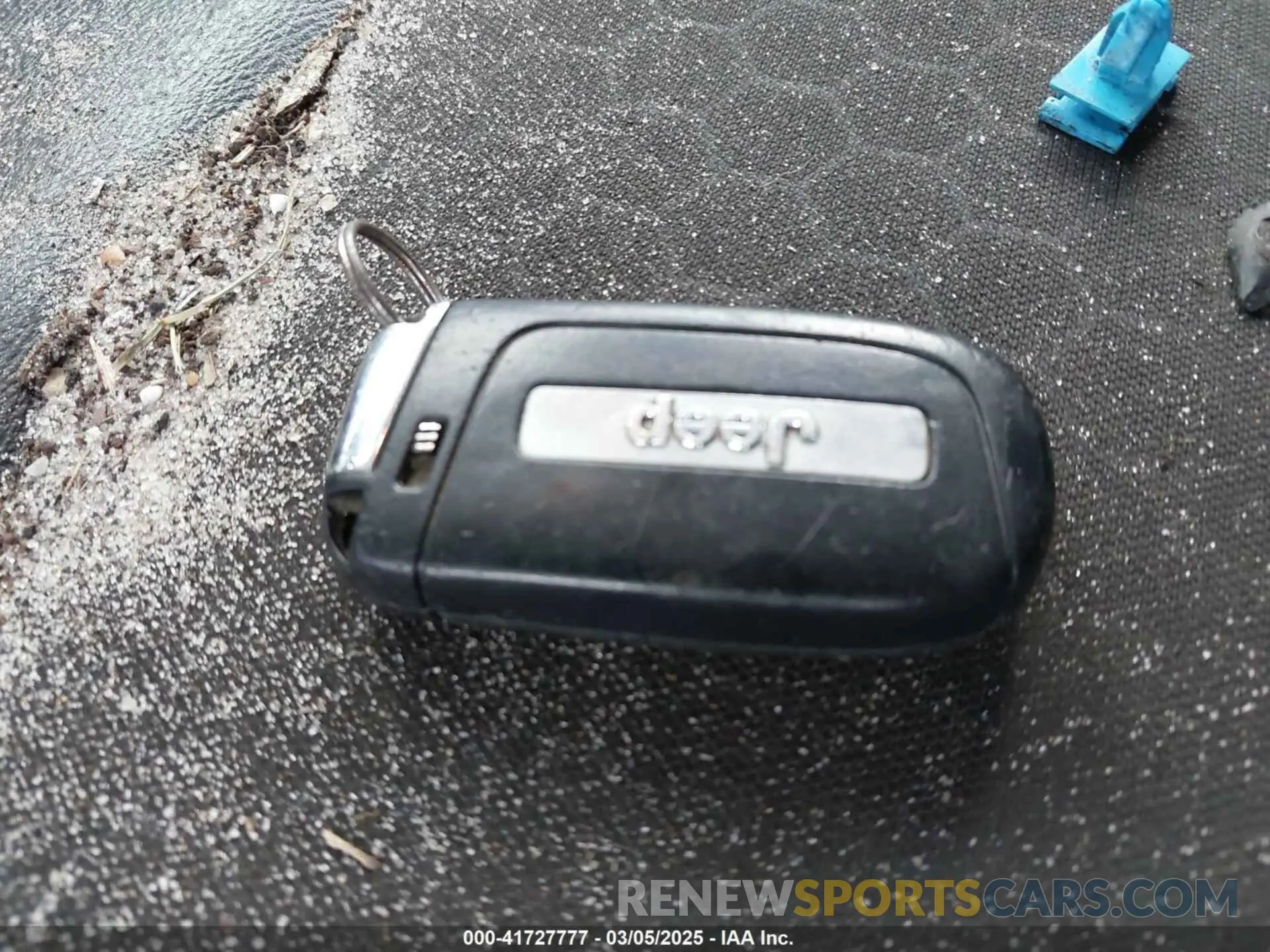 11 Photograph of a damaged car 3C4NJCBB7LT224859 JEEP COMPASS 2020