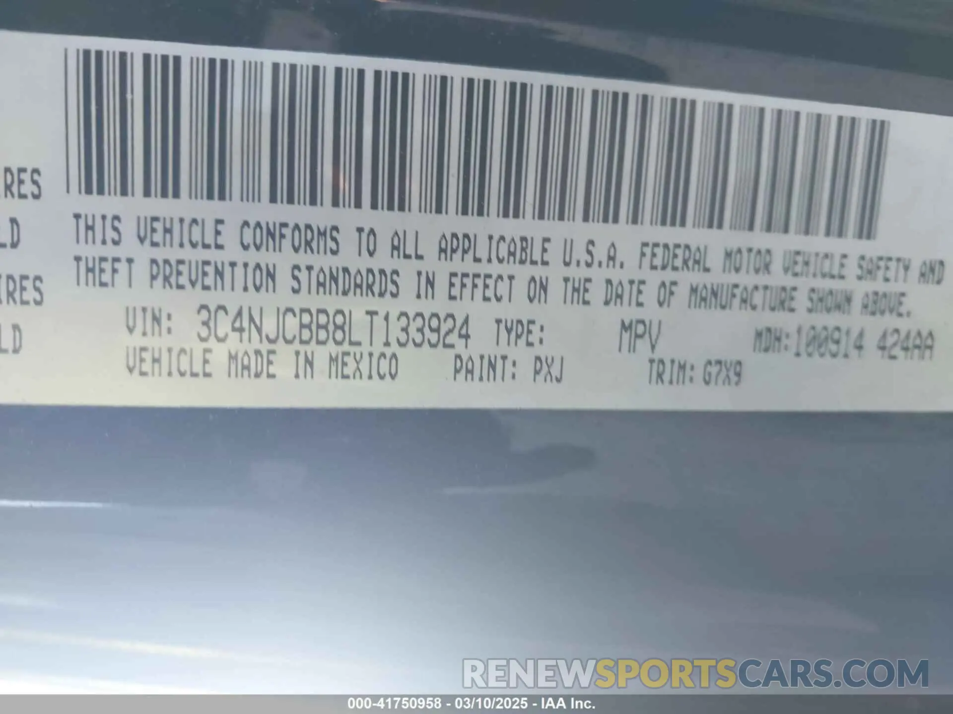9 Photograph of a damaged car 3C4NJCBB8LT133924 JEEP COMPASS 2020