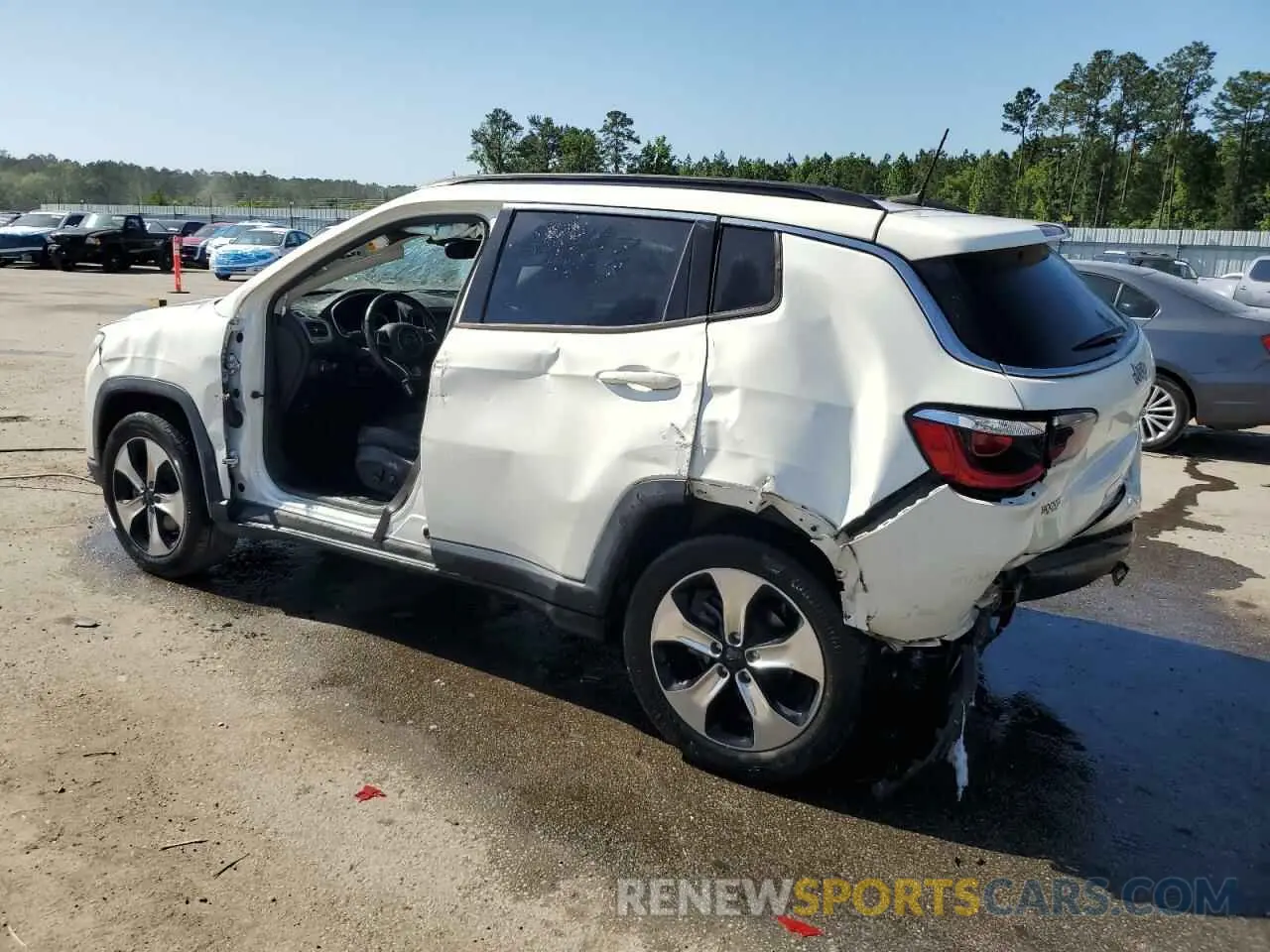 2 Photograph of a damaged car 3C4NJCBB8LT257269 JEEP COMPASS 2020