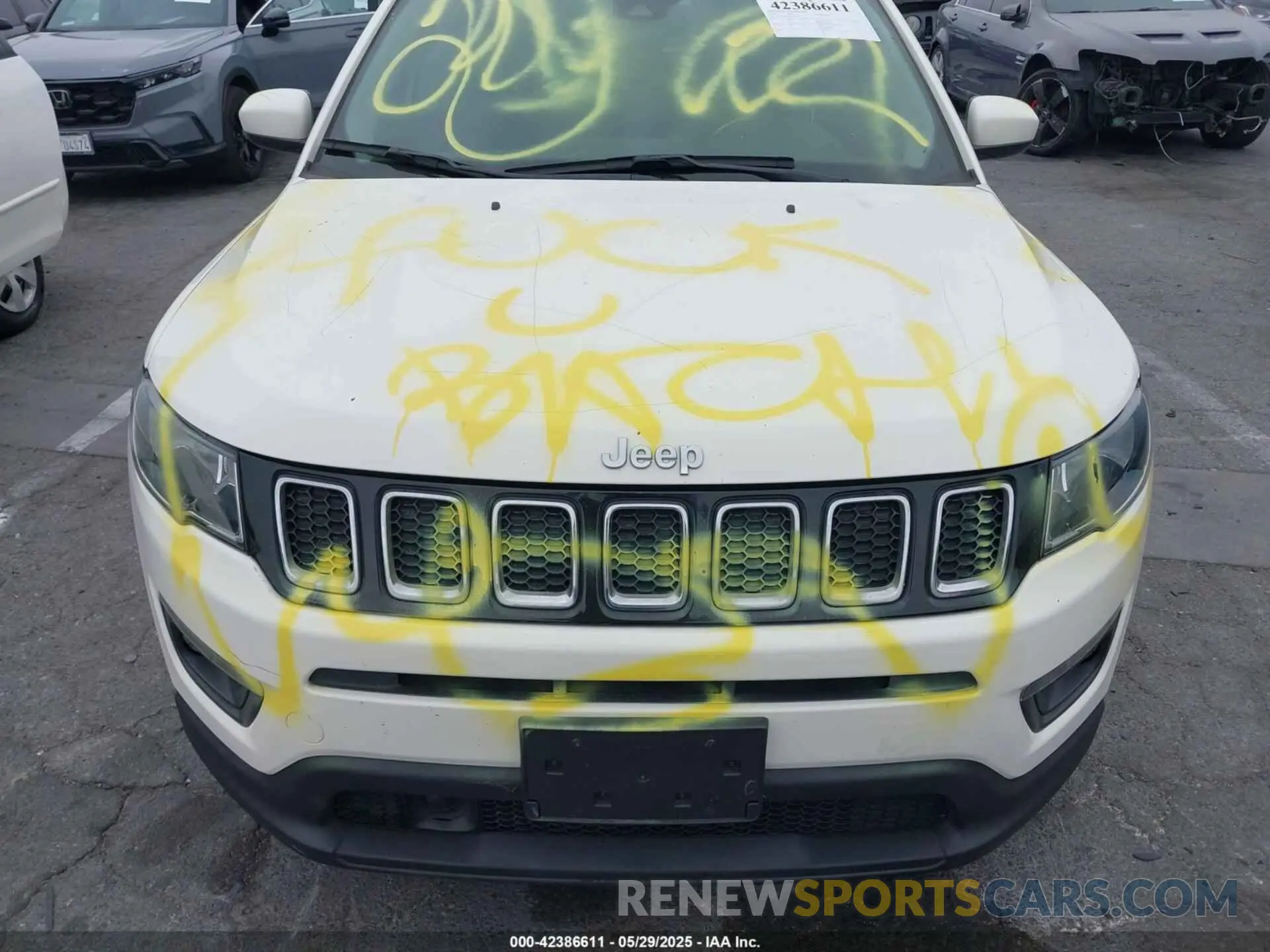 6 Photograph of a damaged car 3C4NJCBB8LT258891 JEEP COMPASS 2020