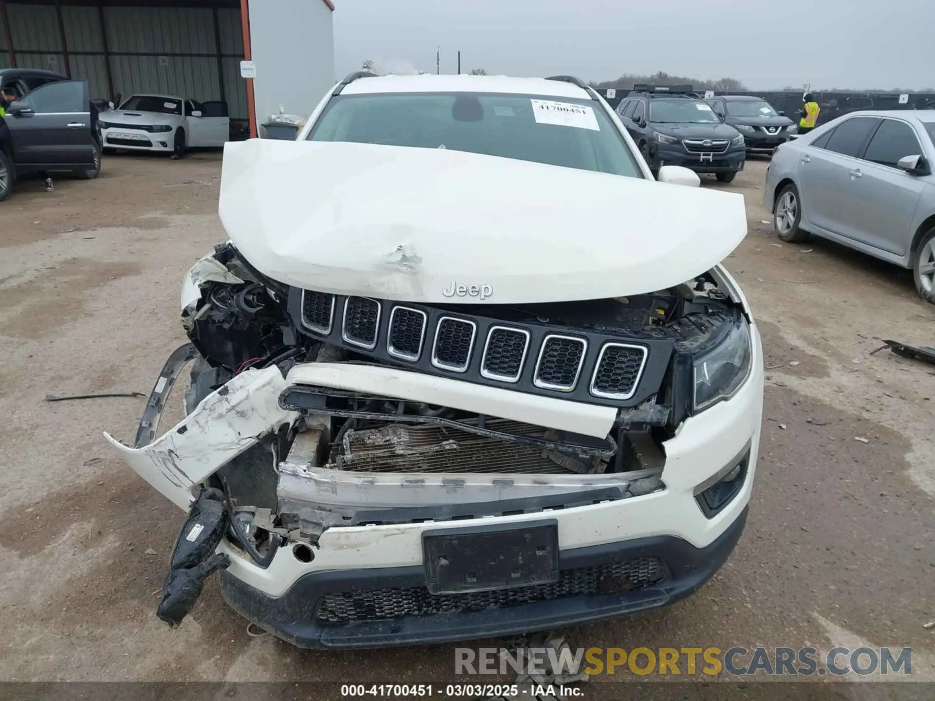 11 Photograph of a damaged car 3C4NJCBB9LT108501 JEEP COMPASS 2020
