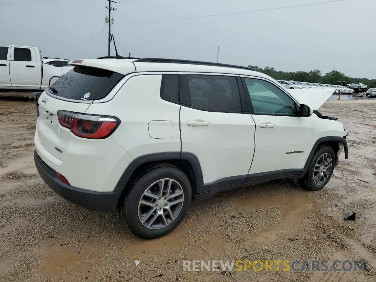 3 Photograph of a damaged car 3C4NJCBBXLT158971 JEEP COMPASS 2020