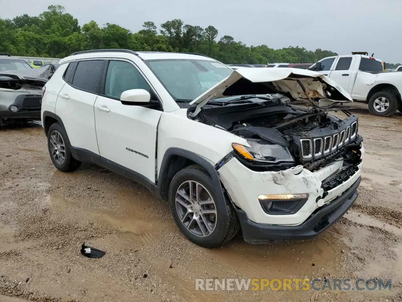 4 Photograph of a damaged car 3C4NJCBBXLT158971 JEEP COMPASS 2020