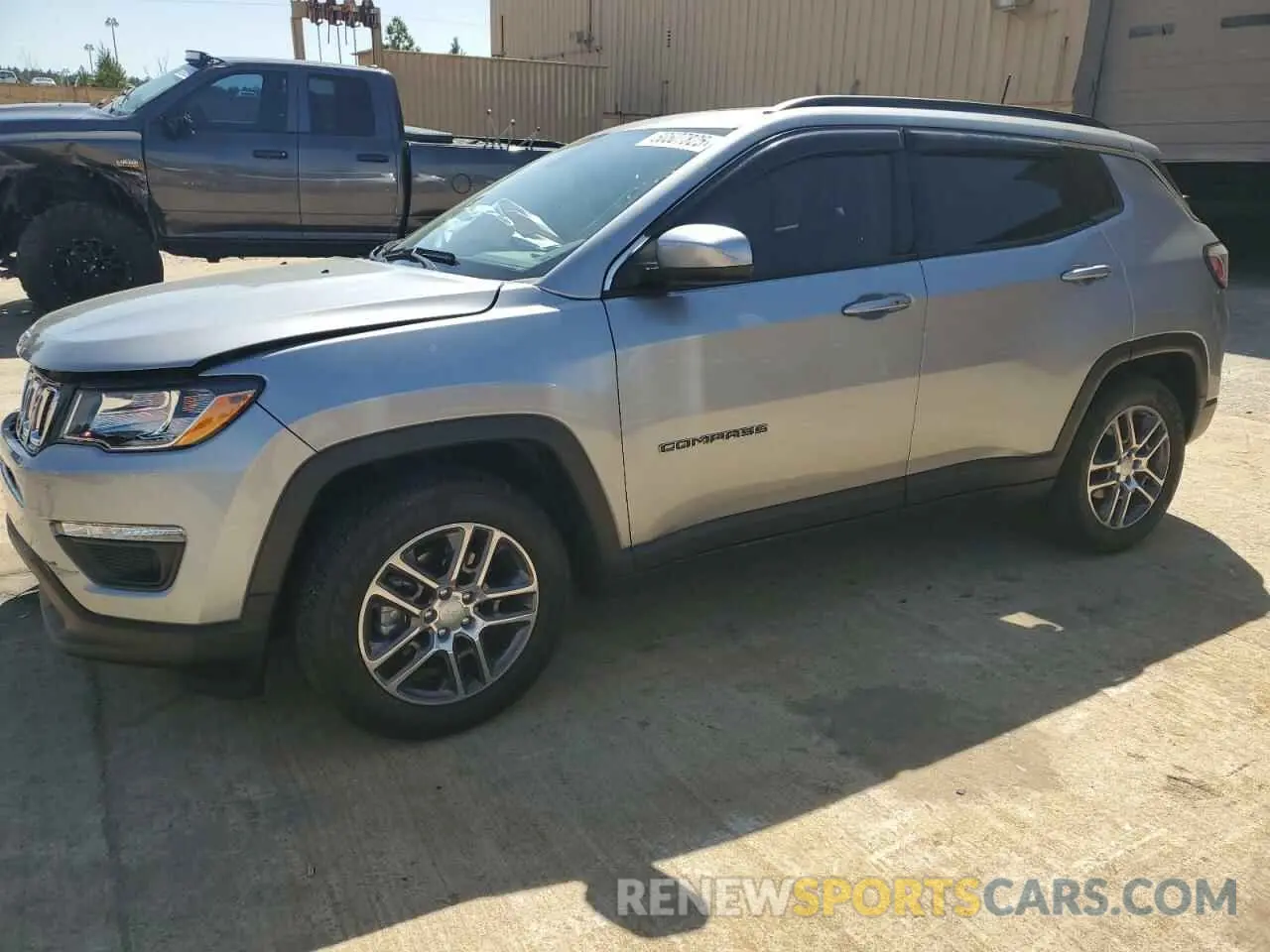 1 Photograph of a damaged car 3C4NJCBBXLT205996 JEEP COMPASS 2020