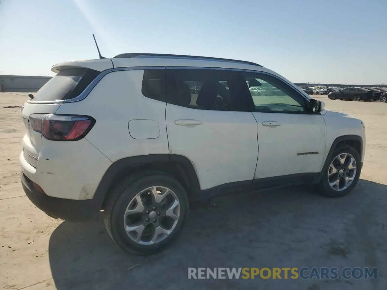 3 Photograph of a damaged car 3C4NJCCB0LT229707 JEEP COMPASS 2020