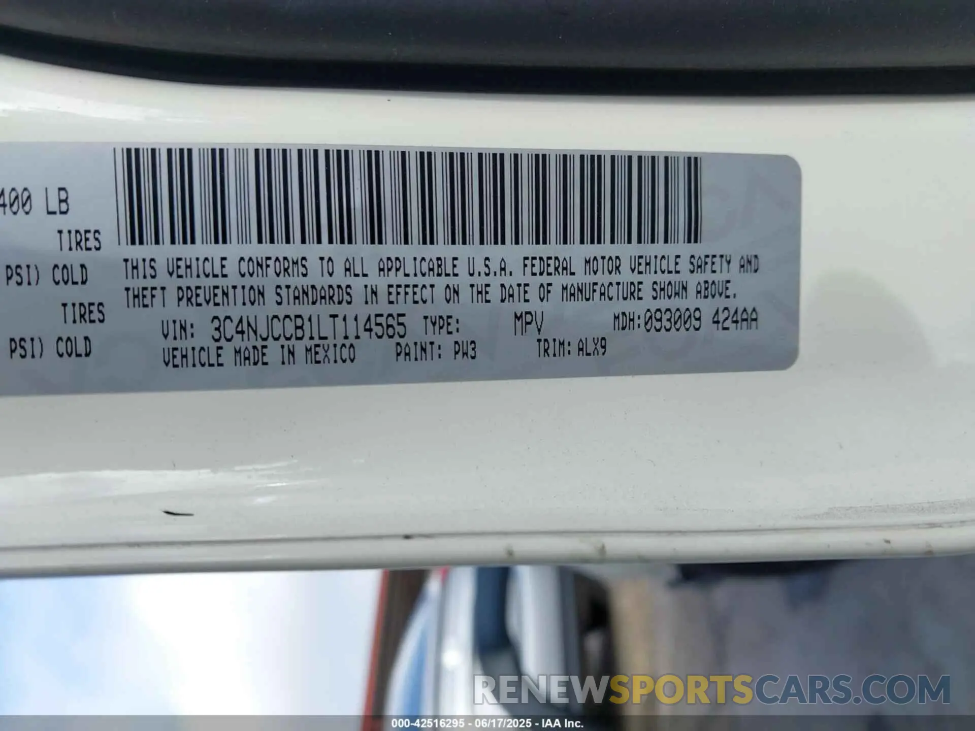 9 Photograph of a damaged car 3C4NJCCB1LT114565 JEEP COMPASS 2020
