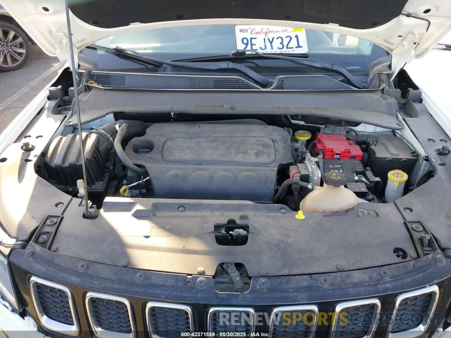 10 Photograph of a damaged car 3C4NJCCB2LT114607 JEEP COMPASS 2020