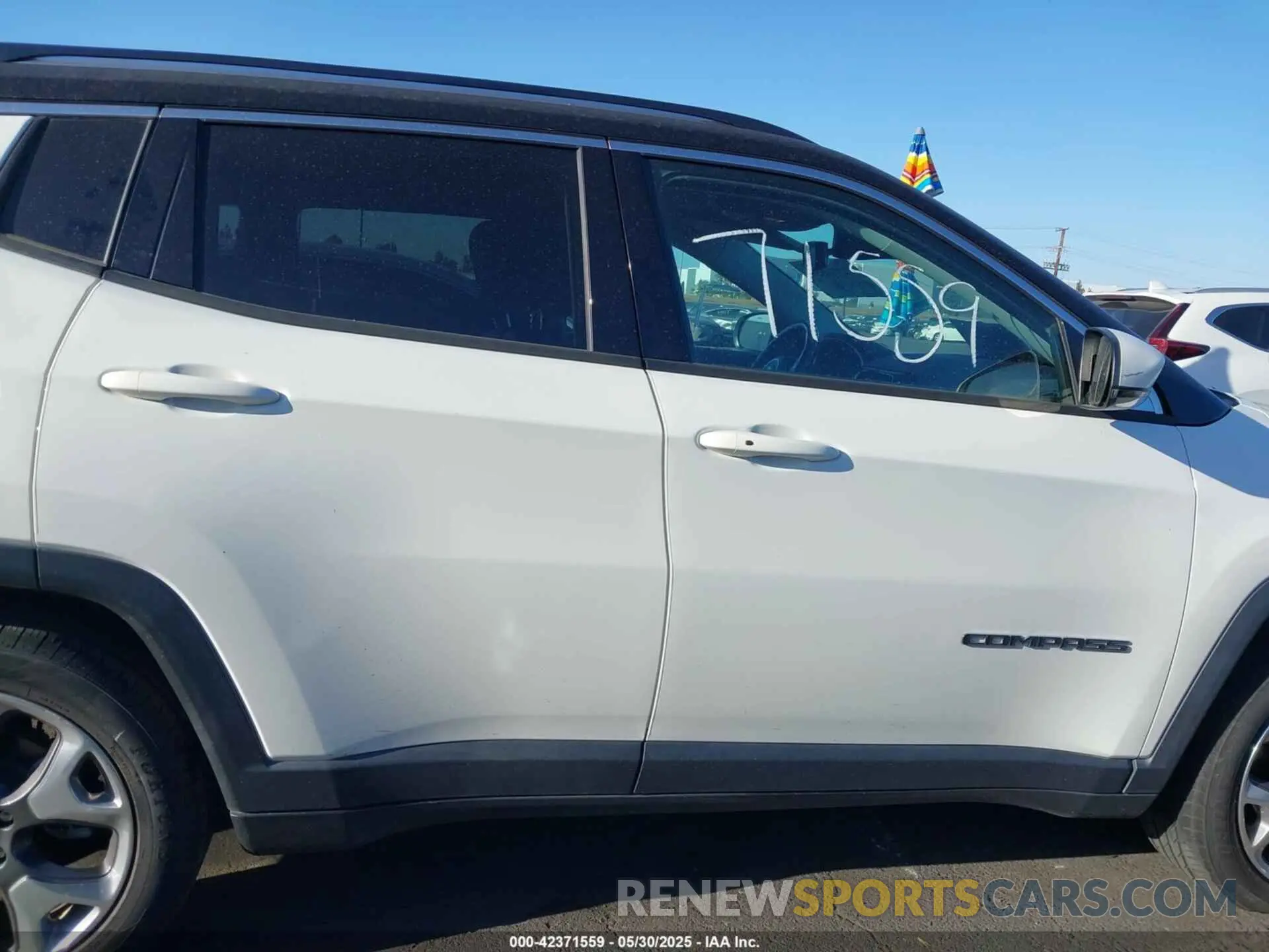 13 Photograph of a damaged car 3C4NJCCB2LT114607 JEEP COMPASS 2020