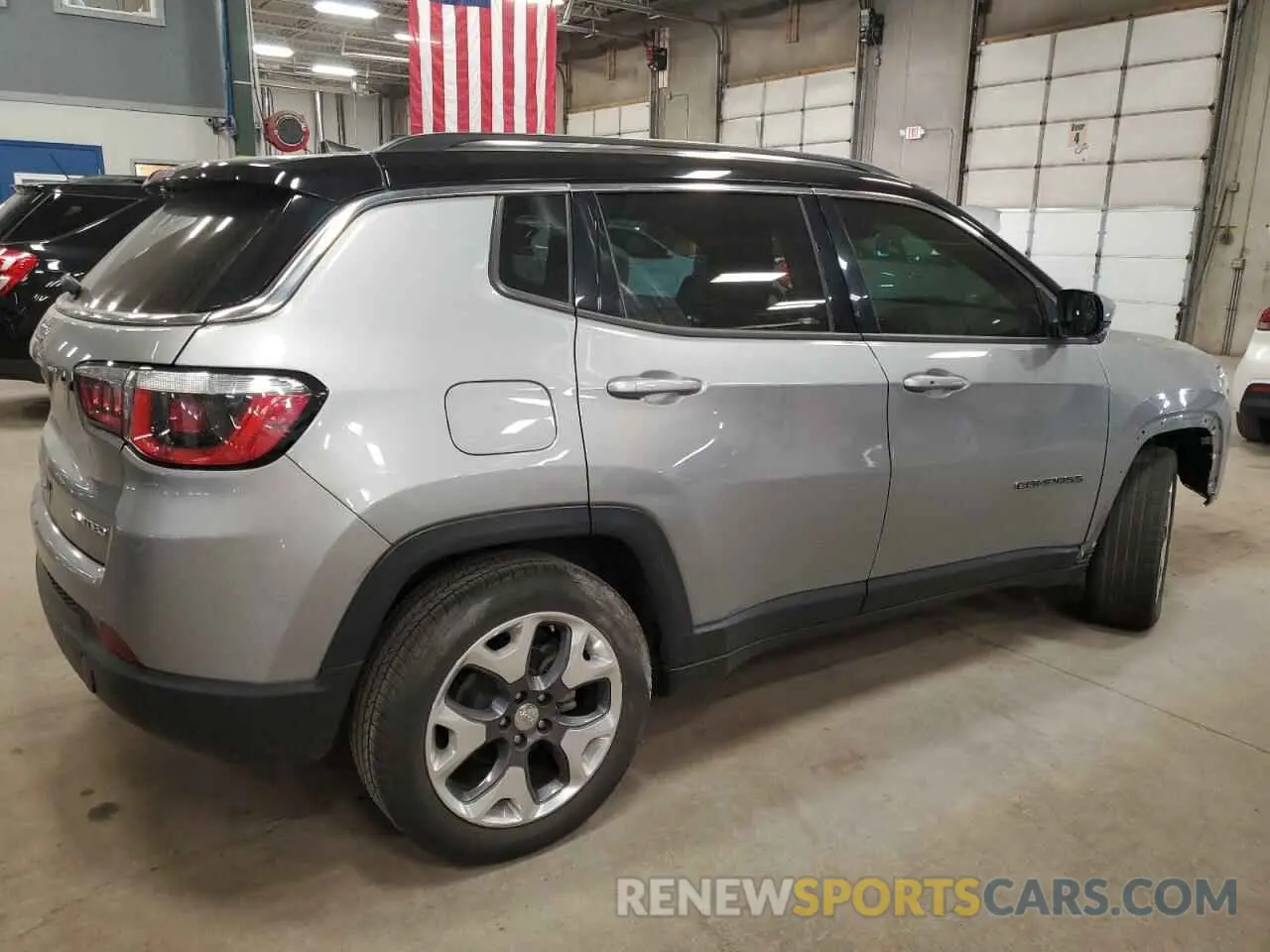 3 Photograph of a damaged car 3C4NJCCB4LT194010 JEEP COMPASS 2020
