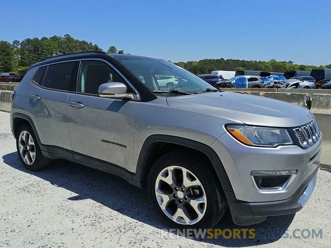 4 Photograph of a damaged car 3C4NJCCB4LT211159 JEEP COMPASS 2020