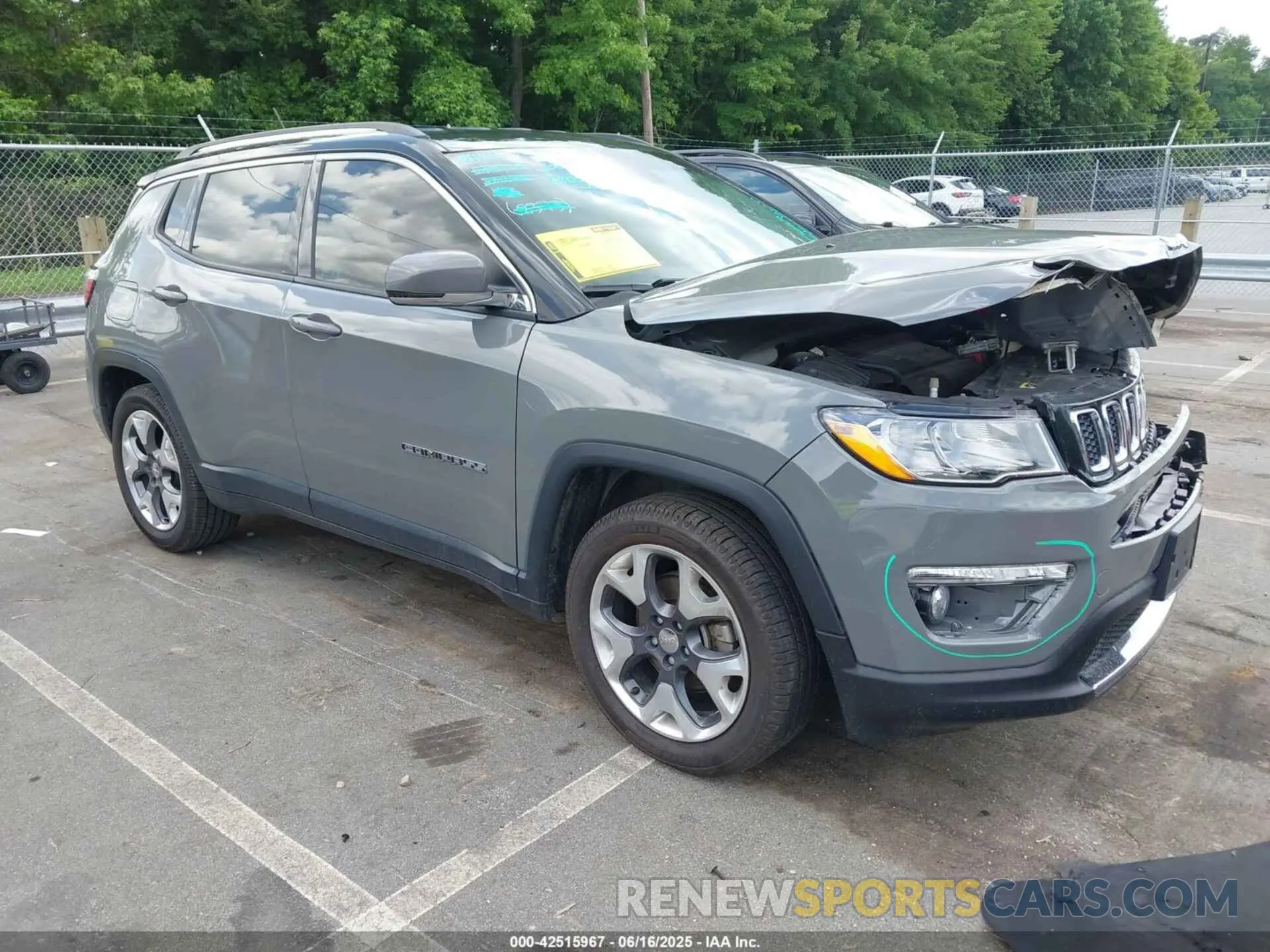 1 Photograph of a damaged car 3C4NJCCB5LT198373 JEEP COMPASS 2020