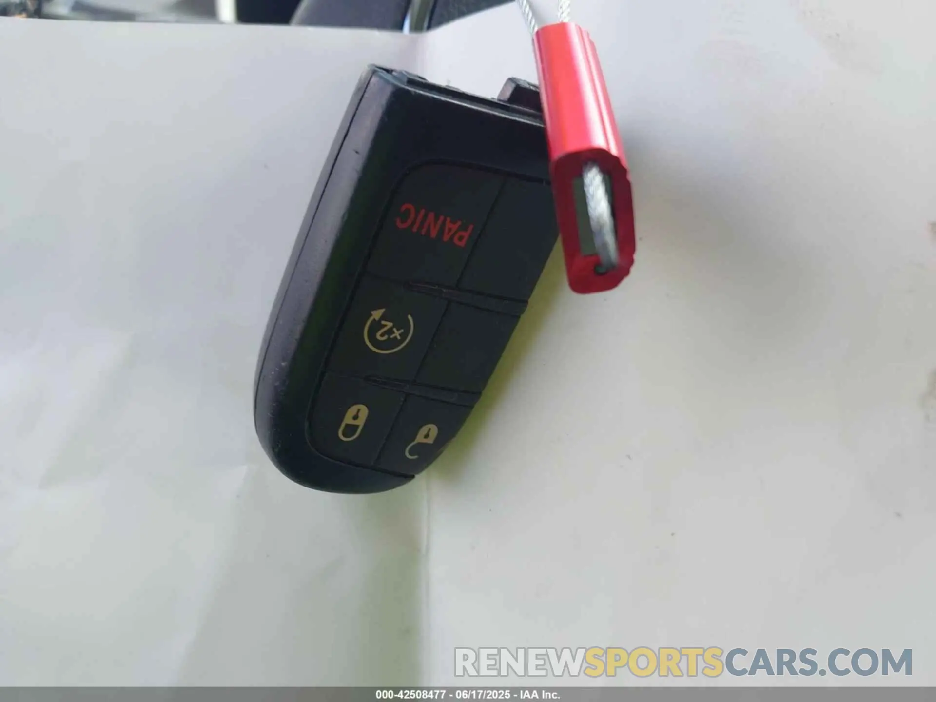 11 Photograph of a damaged car 3C4NJCCB6LT218582 JEEP COMPASS 2020