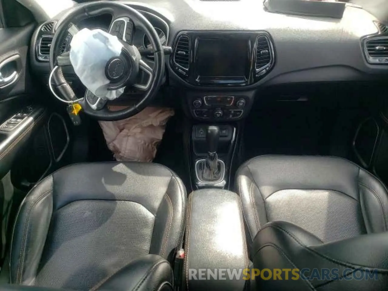 8 Photograph of a damaged car 3C4NJCCB7LT114456 JEEP COMPASS 2020