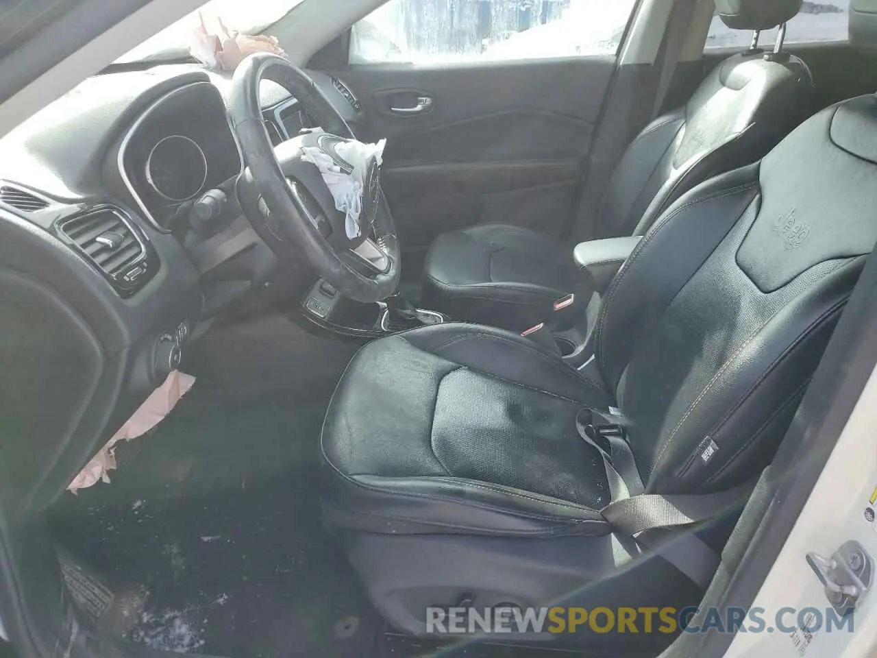 7 Photograph of a damaged car 3C4NJCCB8LT108486 JEEP COMPASS 2020