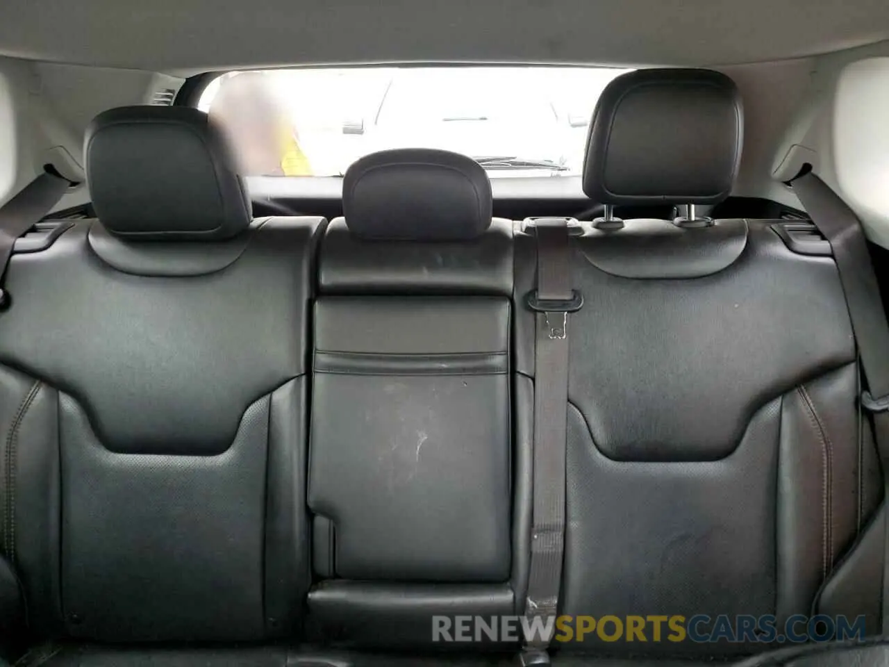 10 Photograph of a damaged car 3C4NJCCB8LT150706 JEEP COMPASS 2020