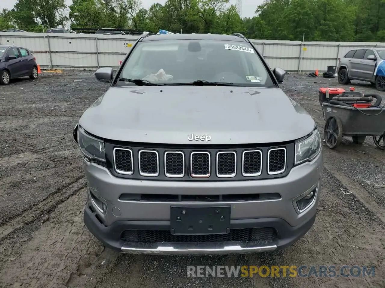 5 Photograph of a damaged car 3C4NJCCBXLT211330 JEEP COMPASS 2020