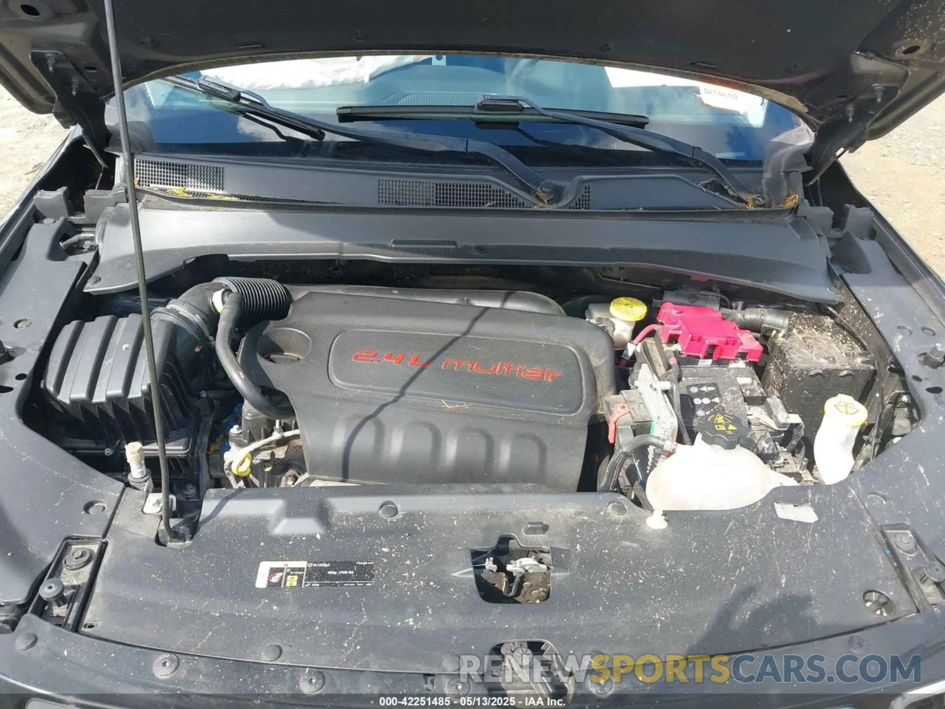 10 Photograph of a damaged car 3C4NJDAB0LT149235 JEEP COMPASS 2020