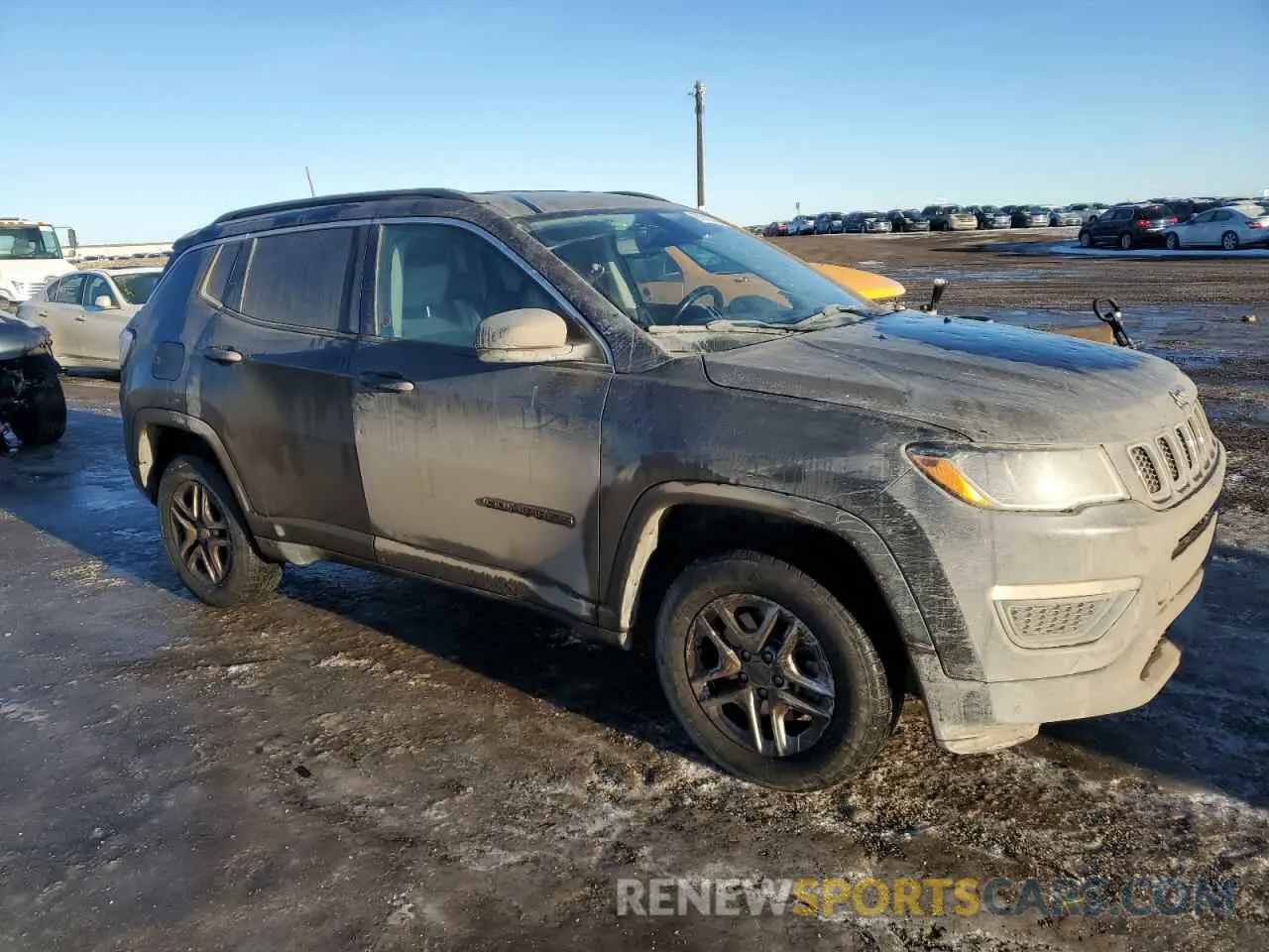 4 Photograph of a damaged car 3C4NJDAB1LT112288 JEEP COMPASS 2020