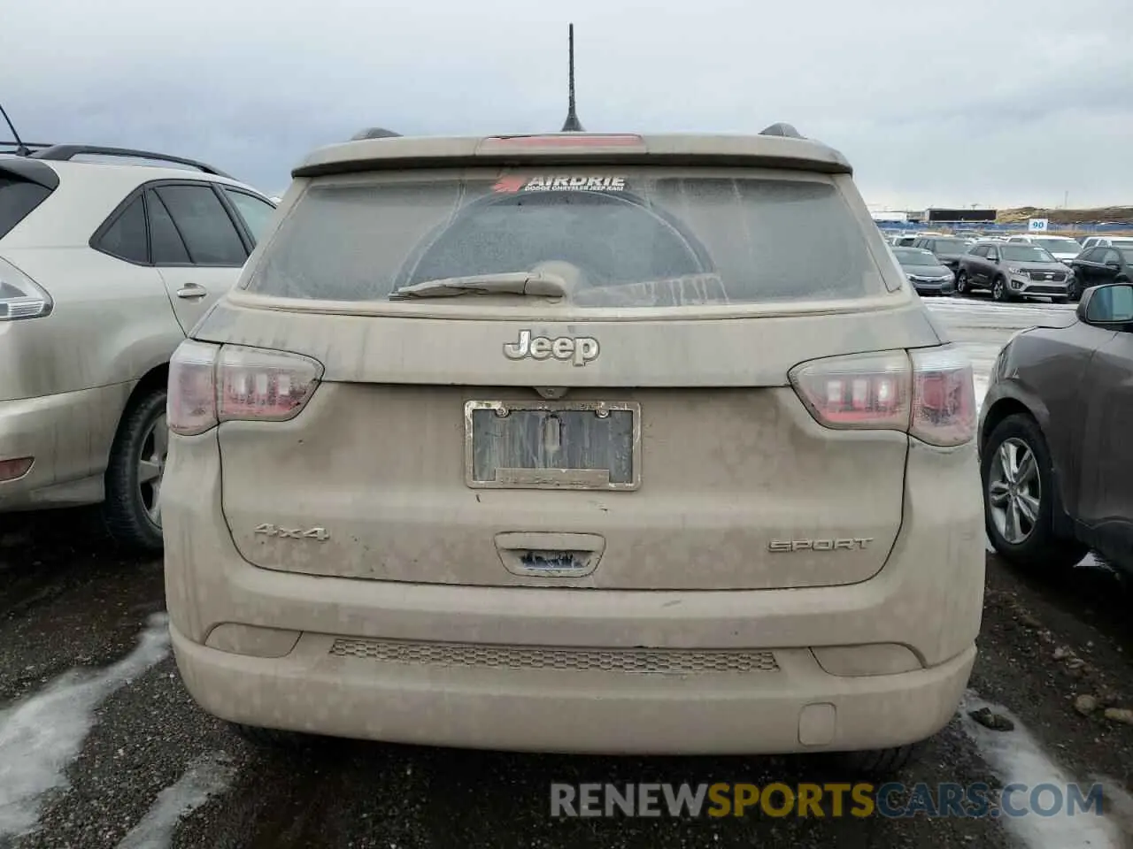 6 Photograph of a damaged car 3C4NJDAB1LT112288 JEEP COMPASS 2020