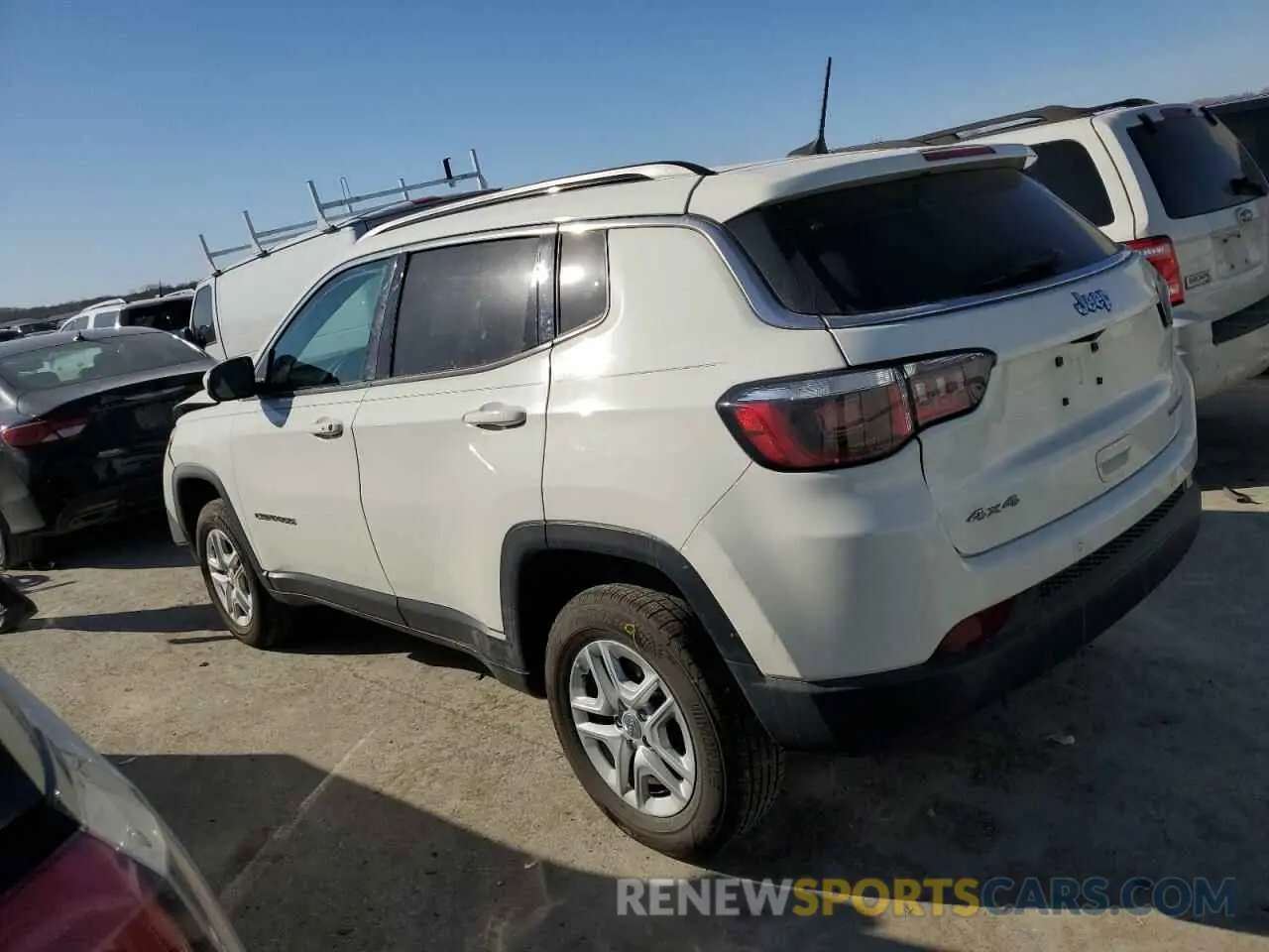 2 Photograph of a damaged car 3C4NJDAB1LT132704 JEEP COMPASS 2020