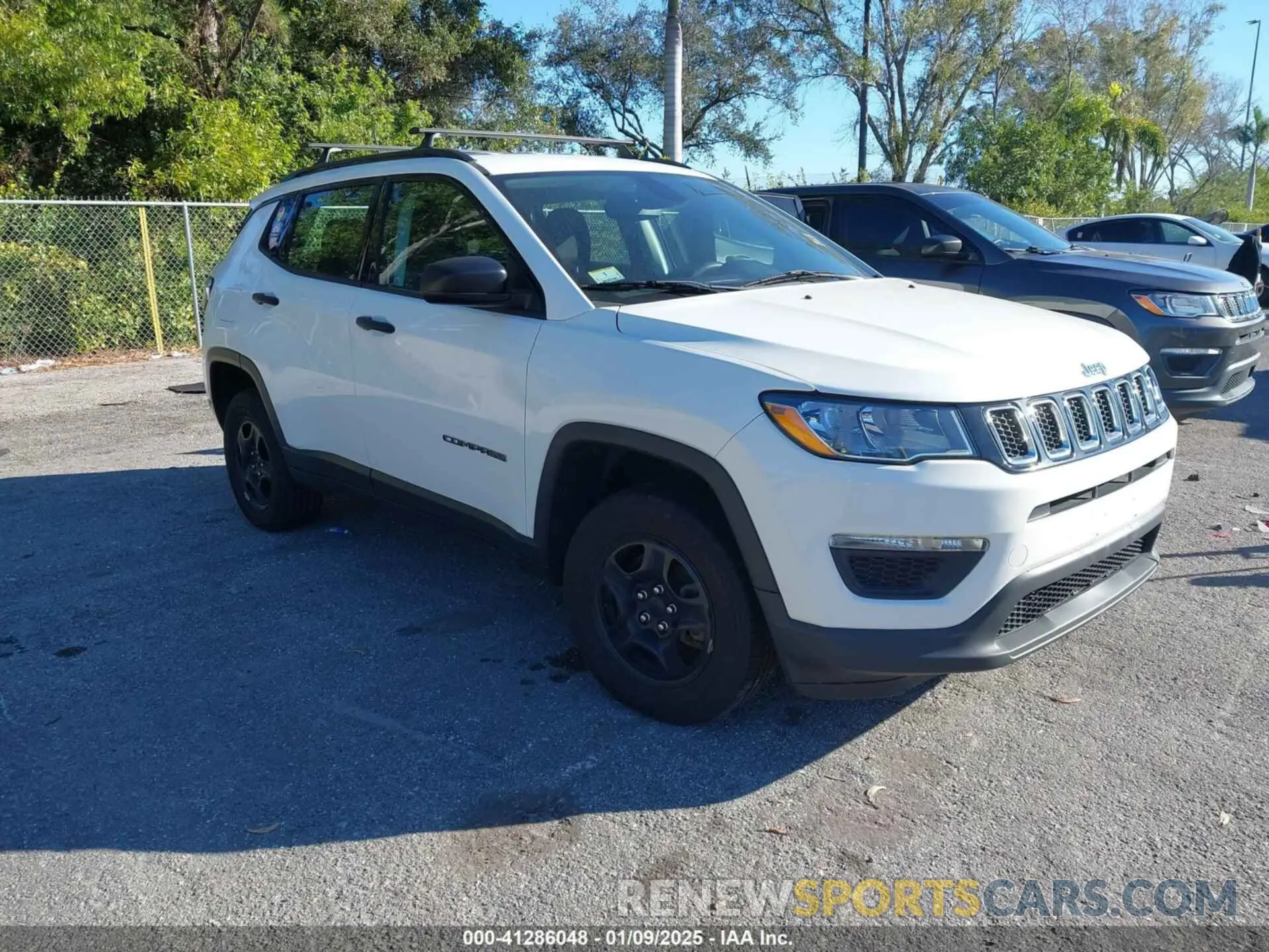 1 Photograph of a damaged car 3C4NJDAB3LT210111 JEEP COMPASS 2020