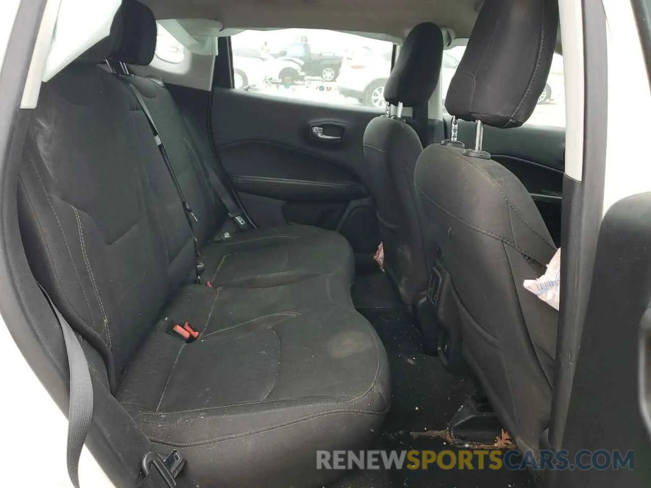 11 Photograph of a damaged car 3C4NJDAB4LT167012 JEEP COMPASS 2020