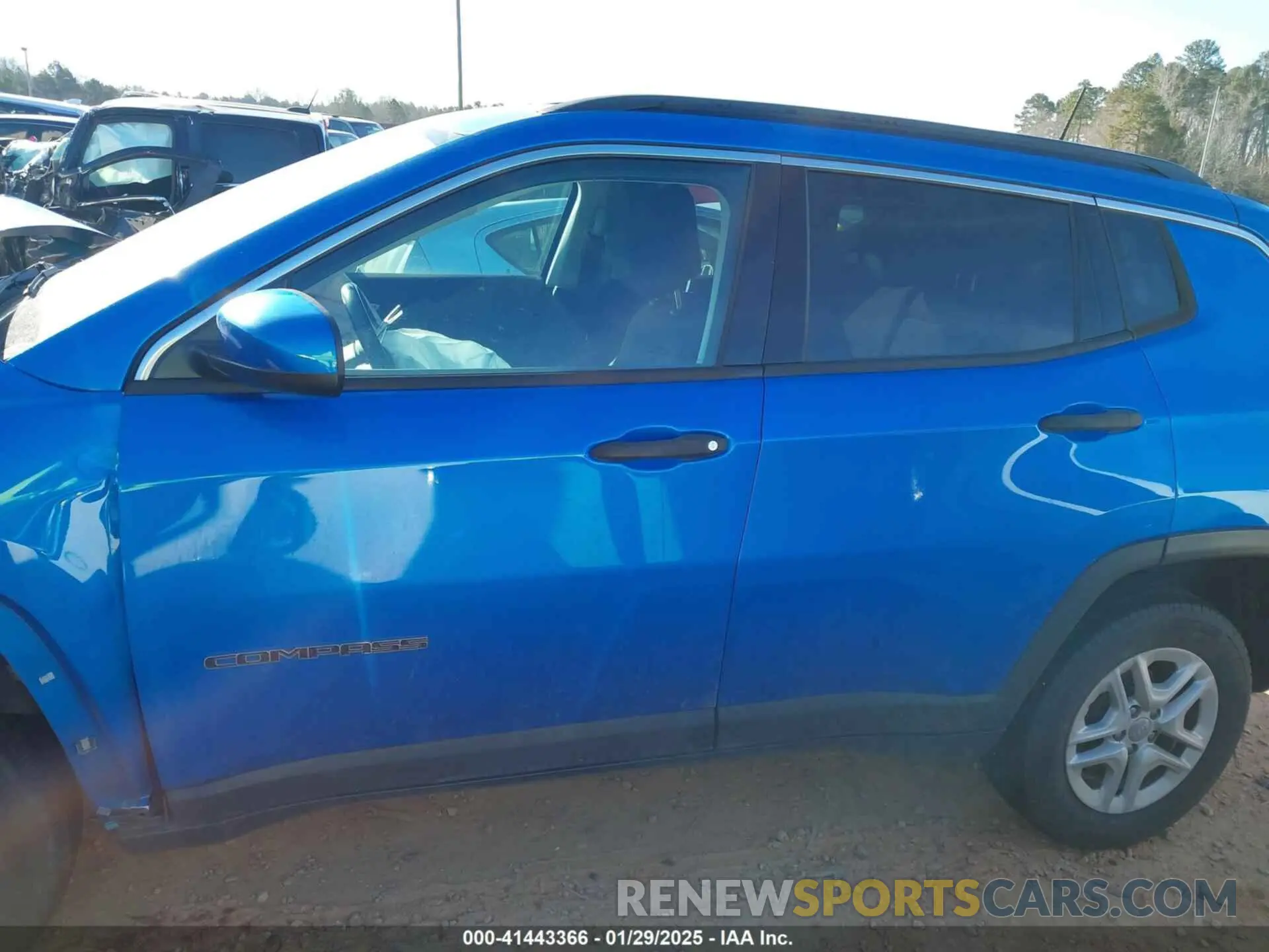 14 Photograph of a damaged car 3C4NJDABXLT156953 JEEP COMPASS 2020