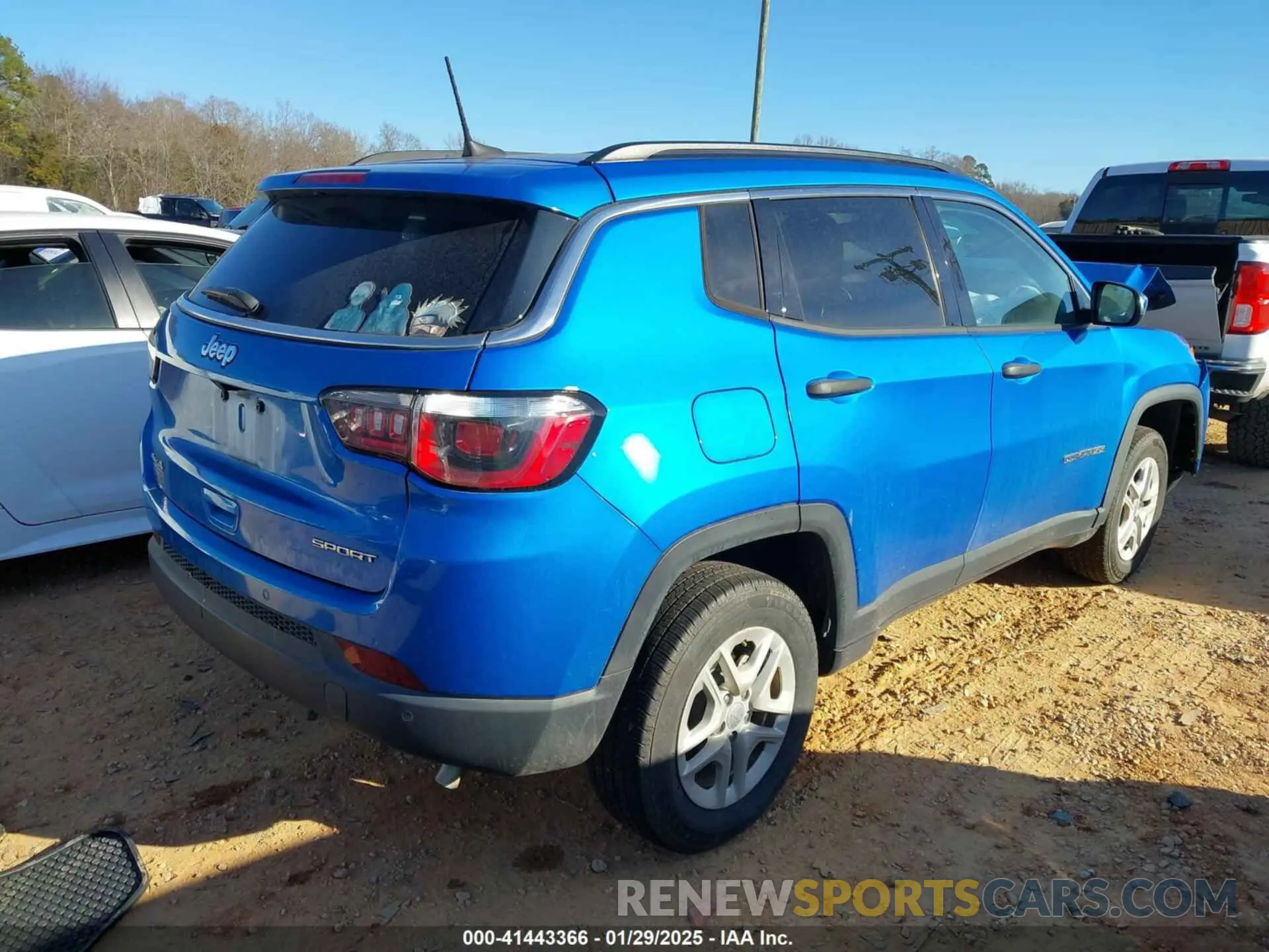 4 Photograph of a damaged car 3C4NJDABXLT156953 JEEP COMPASS 2020