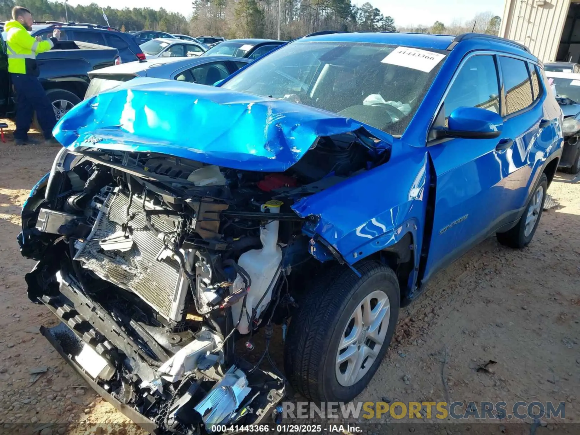6 Photograph of a damaged car 3C4NJDABXLT156953 JEEP COMPASS 2020