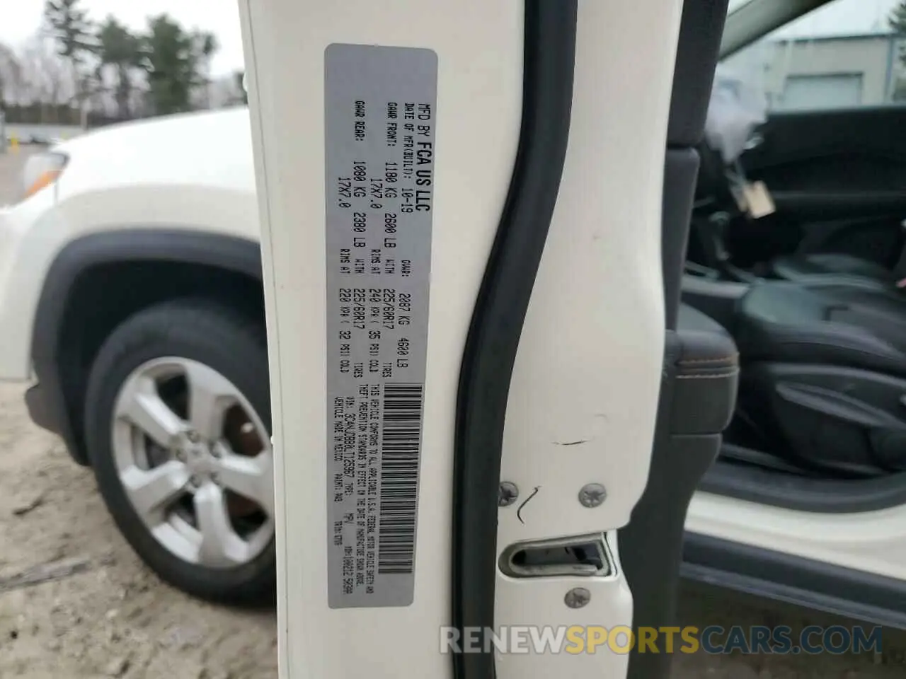 13 Photograph of a damaged car 3C4NJDBB0LT125967 JEEP COMPASS 2020