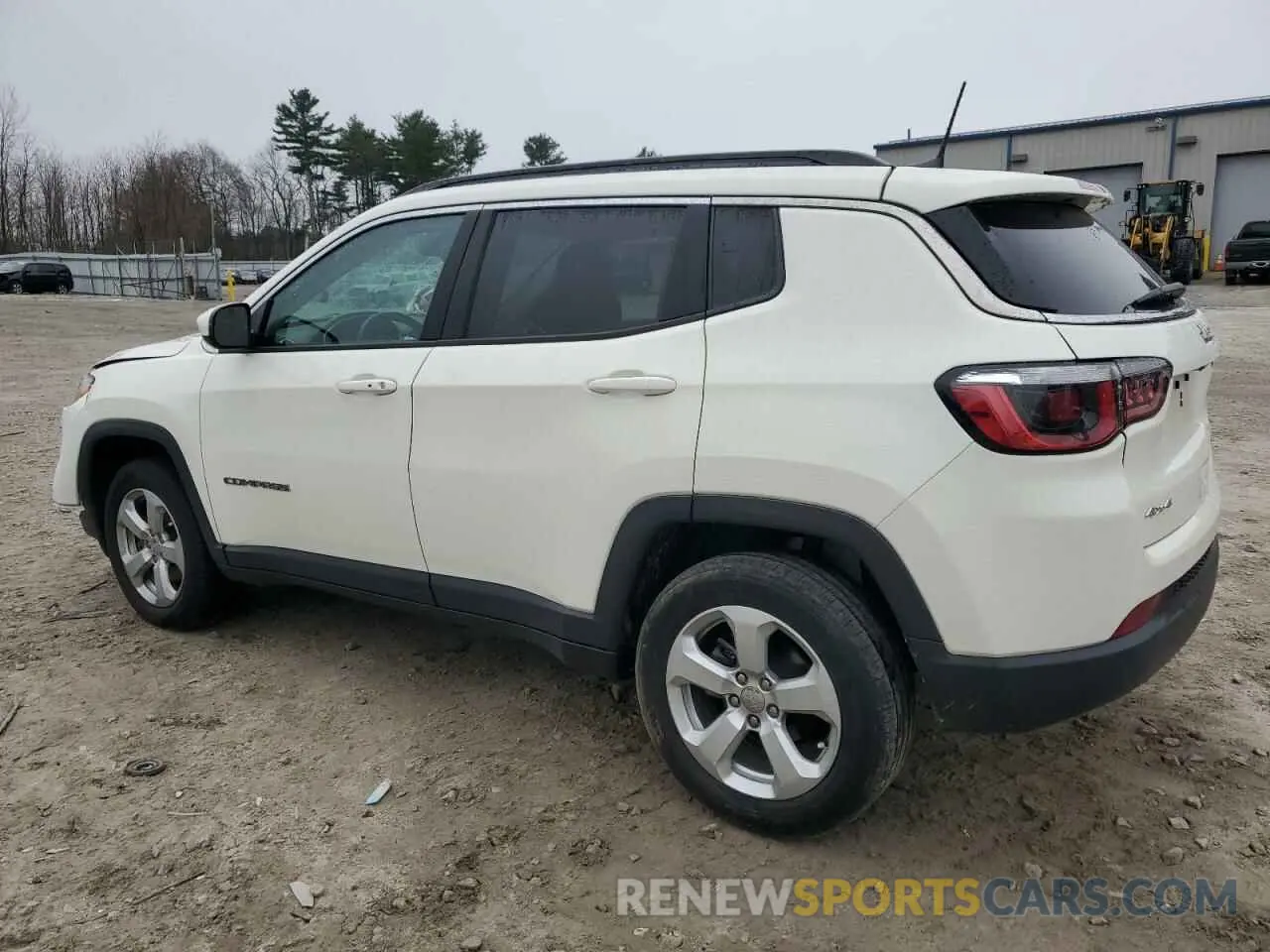 2 Photograph of a damaged car 3C4NJDBB0LT125967 JEEP COMPASS 2020