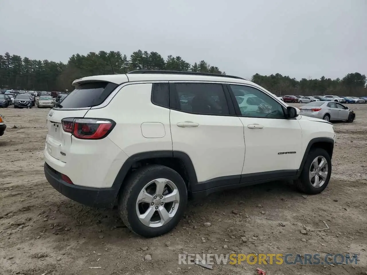 3 Photograph of a damaged car 3C4NJDBB0LT125967 JEEP COMPASS 2020