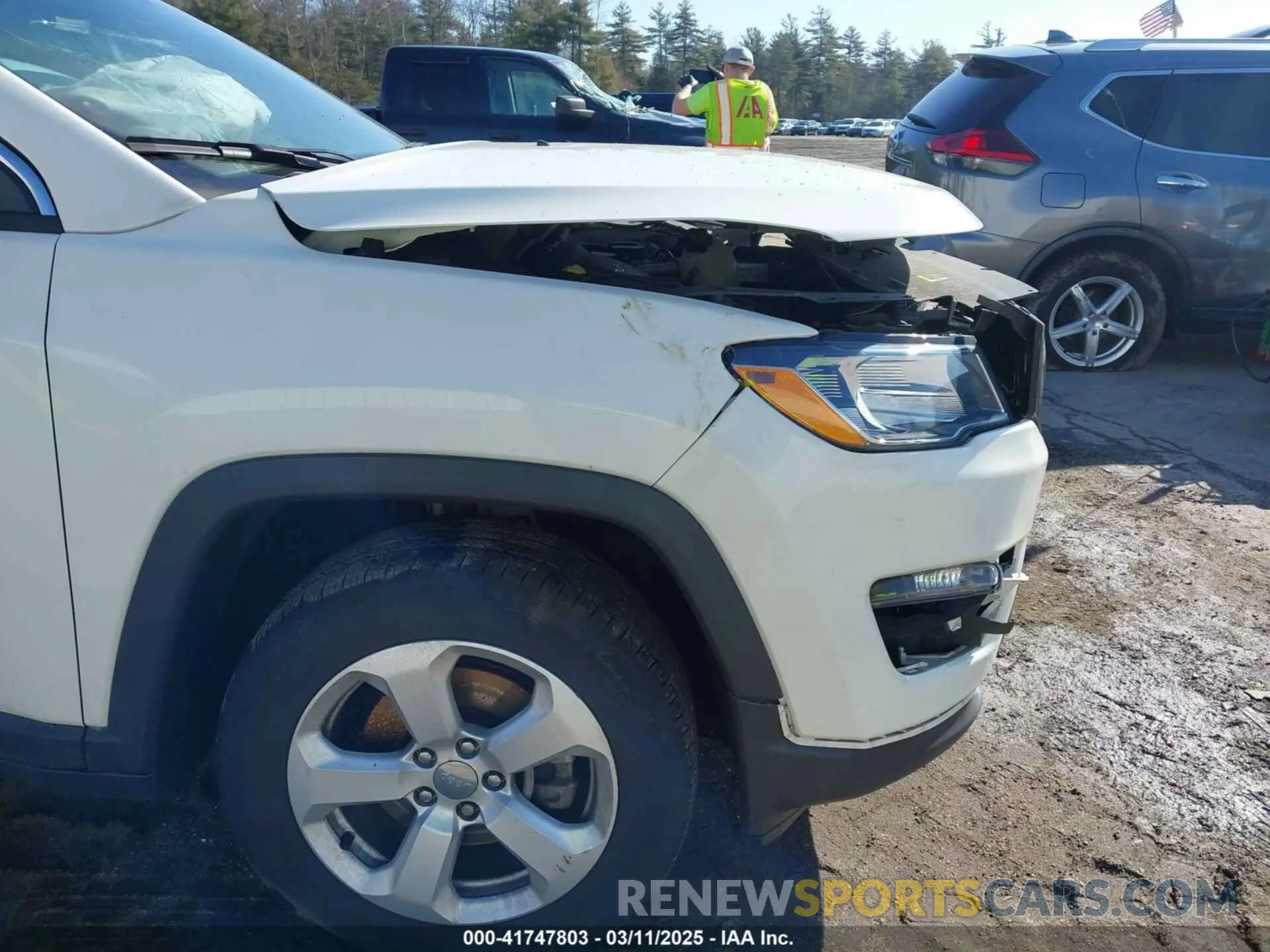 19 Photograph of a damaged car 3C4NJDBB0LT145359 JEEP COMPASS 2020