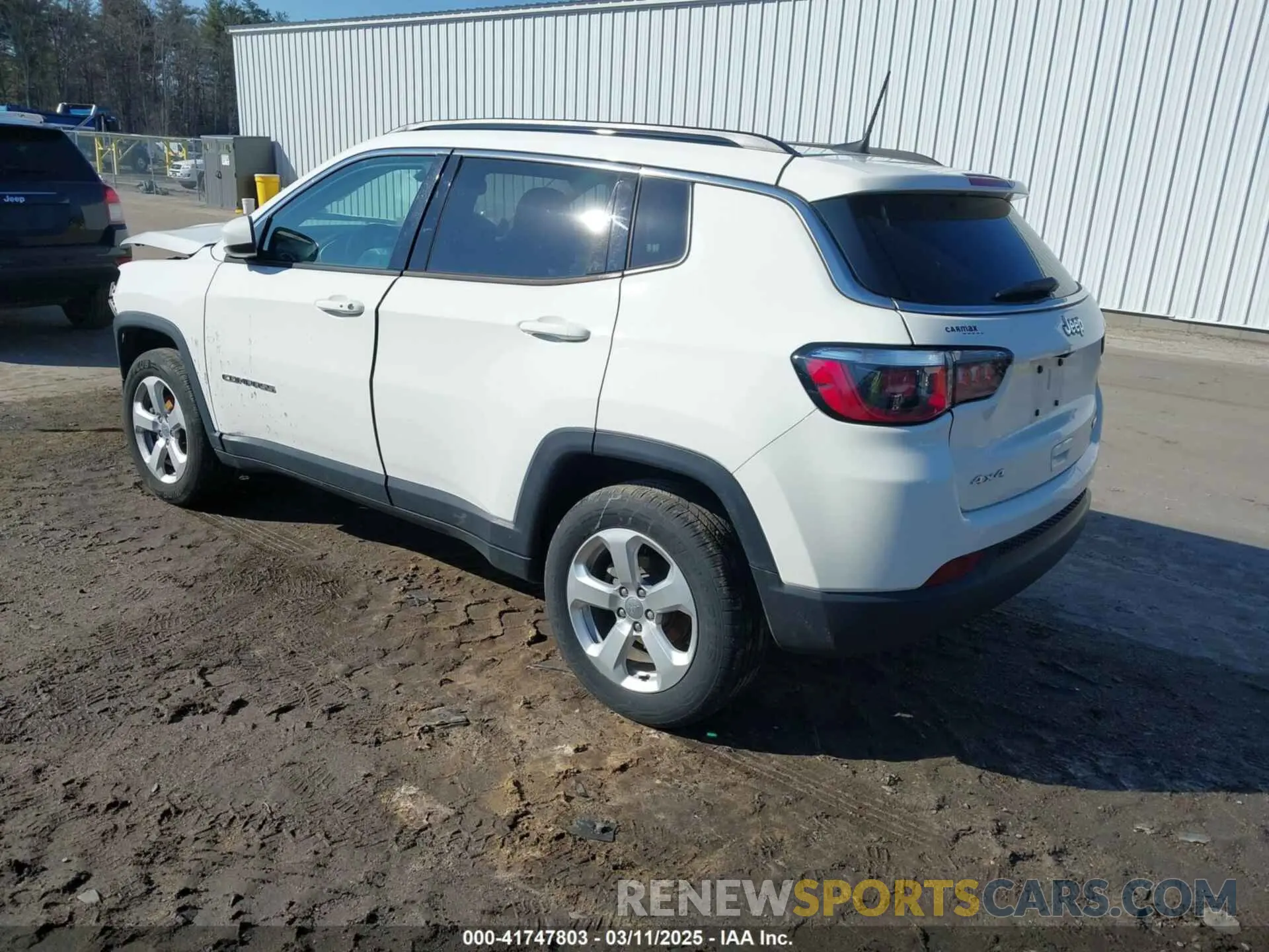 3 Photograph of a damaged car 3C4NJDBB0LT145359 JEEP COMPASS 2020