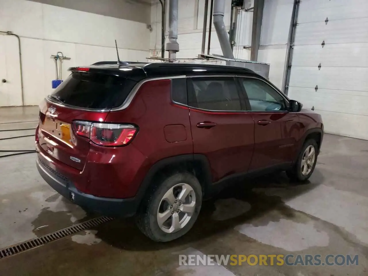 3 Photograph of a damaged car 3C4NJDBB0LT229343 JEEP COMPASS 2020