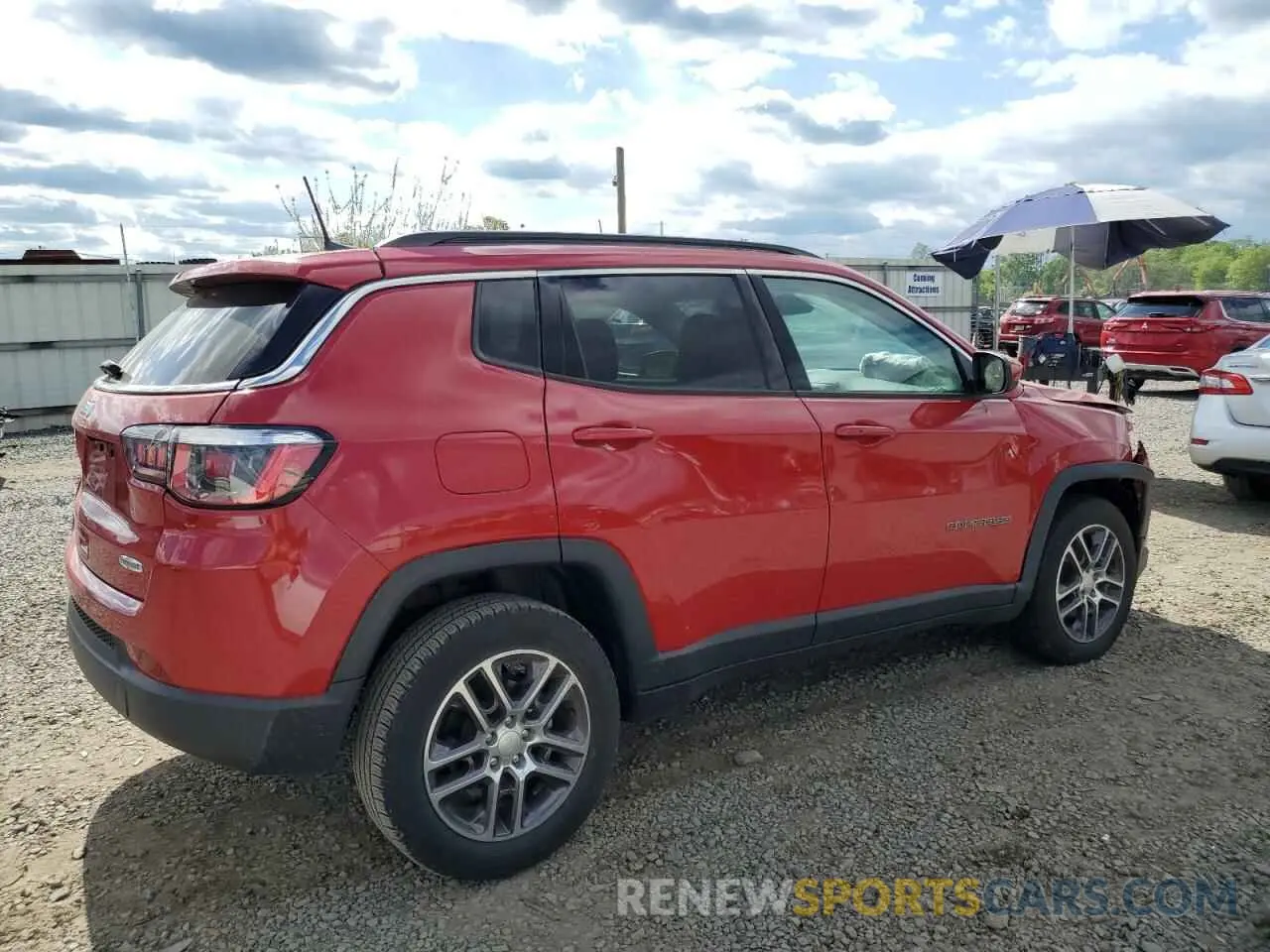 3 Photograph of a damaged car 3C4NJDBB1LT129848 JEEP COMPASS 2020