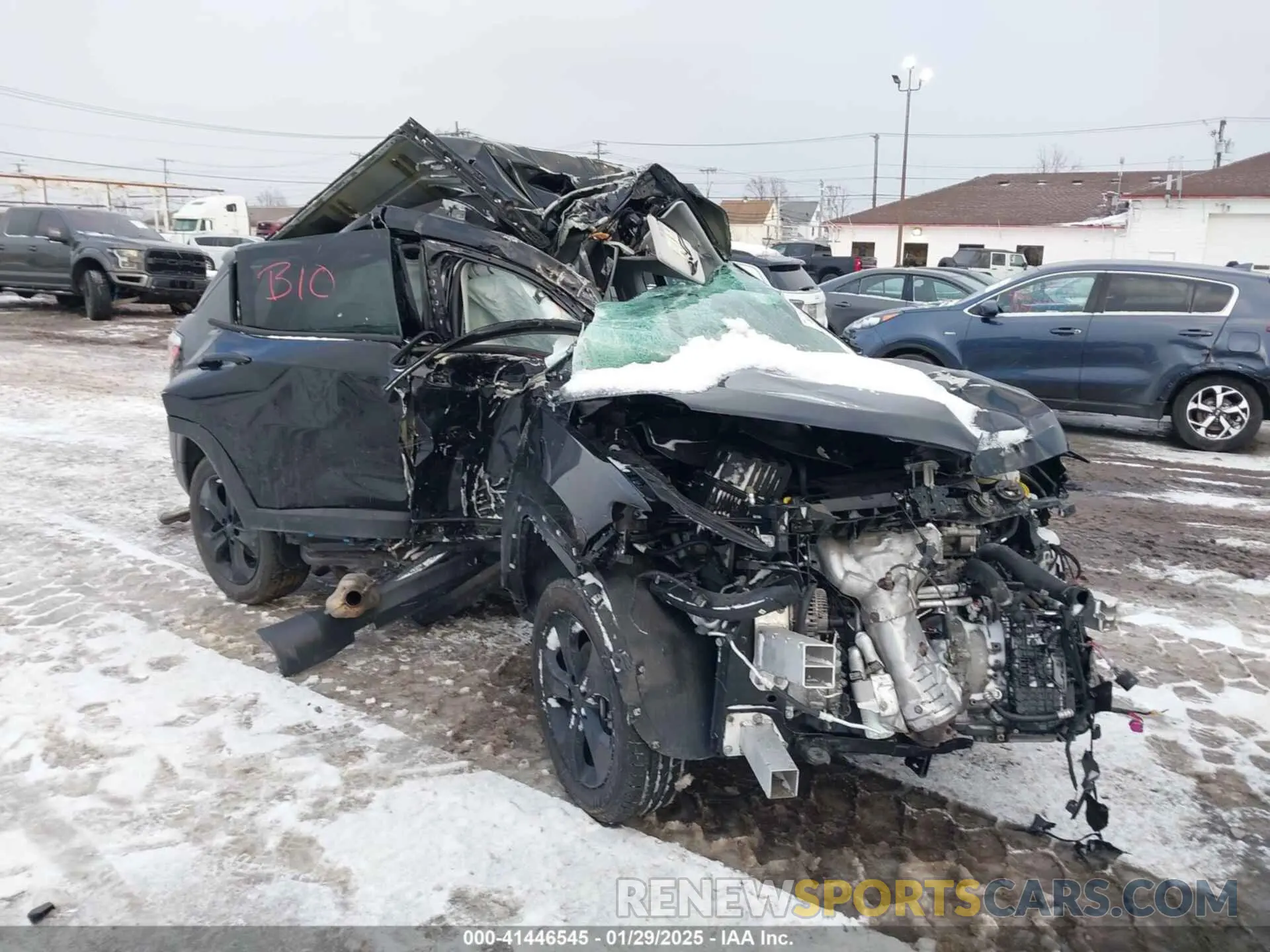 6 Photograph of a damaged car 3C4NJDBB1LT133401 JEEP COMPASS 2020