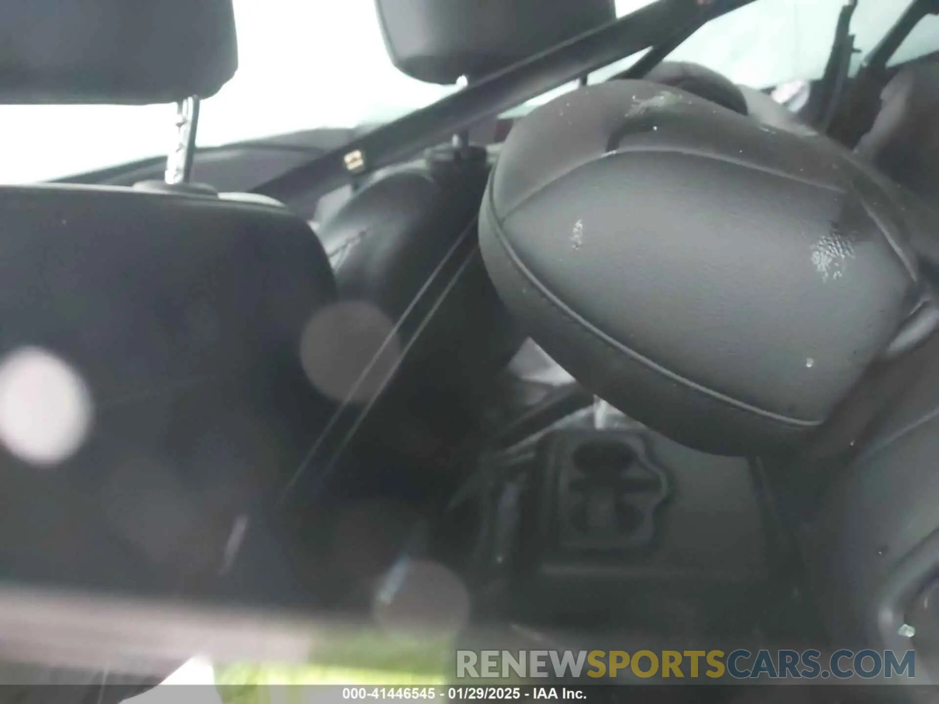 8 Photograph of a damaged car 3C4NJDBB1LT133401 JEEP COMPASS 2020