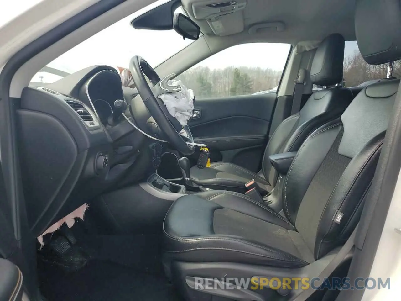 7 Photograph of a damaged car 3C4NJDBB2LT104280 JEEP COMPASS 2020