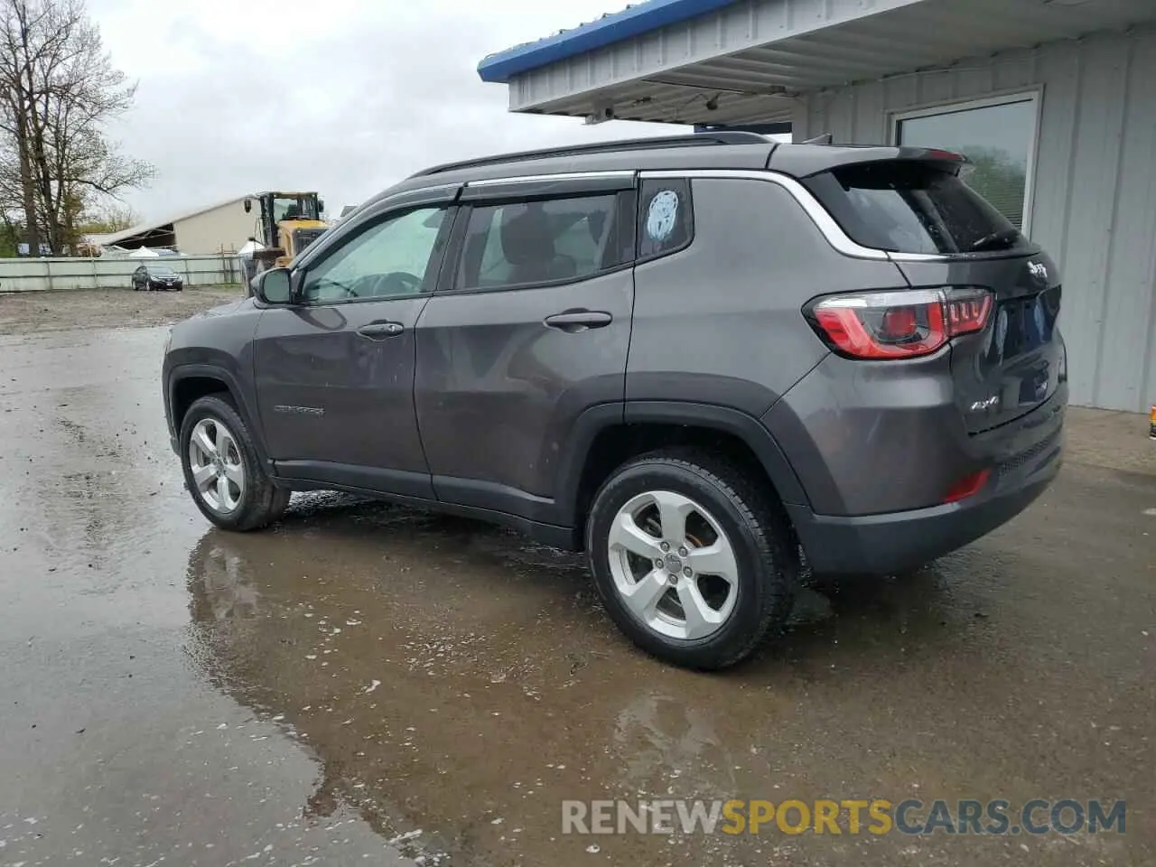 2 Photograph of a damaged car 3C4NJDBB2LT104702 JEEP COMPASS 2020