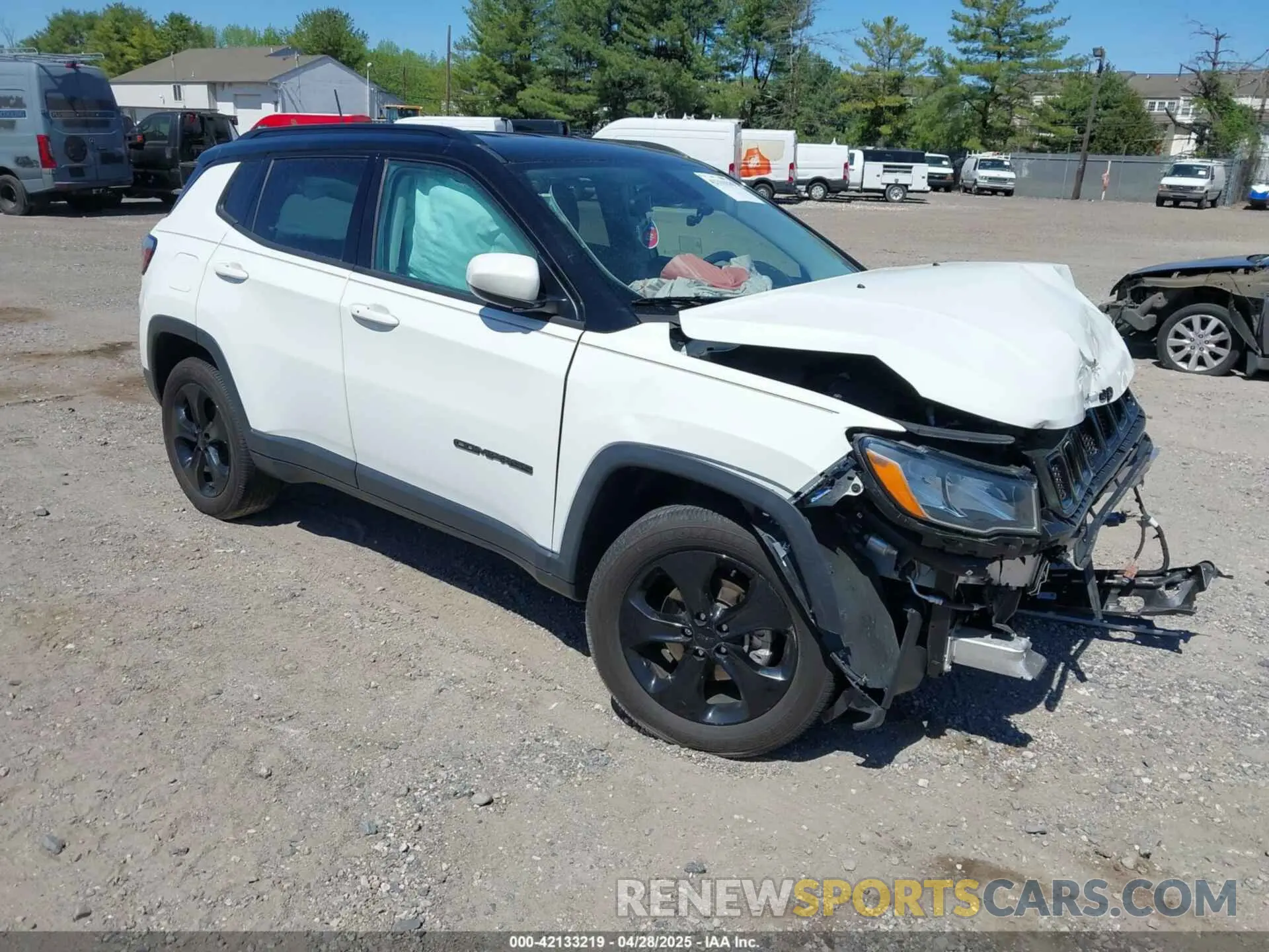 1 Photograph of a damaged car 3C4NJDBB2LT131916 JEEP COMPASS 2020