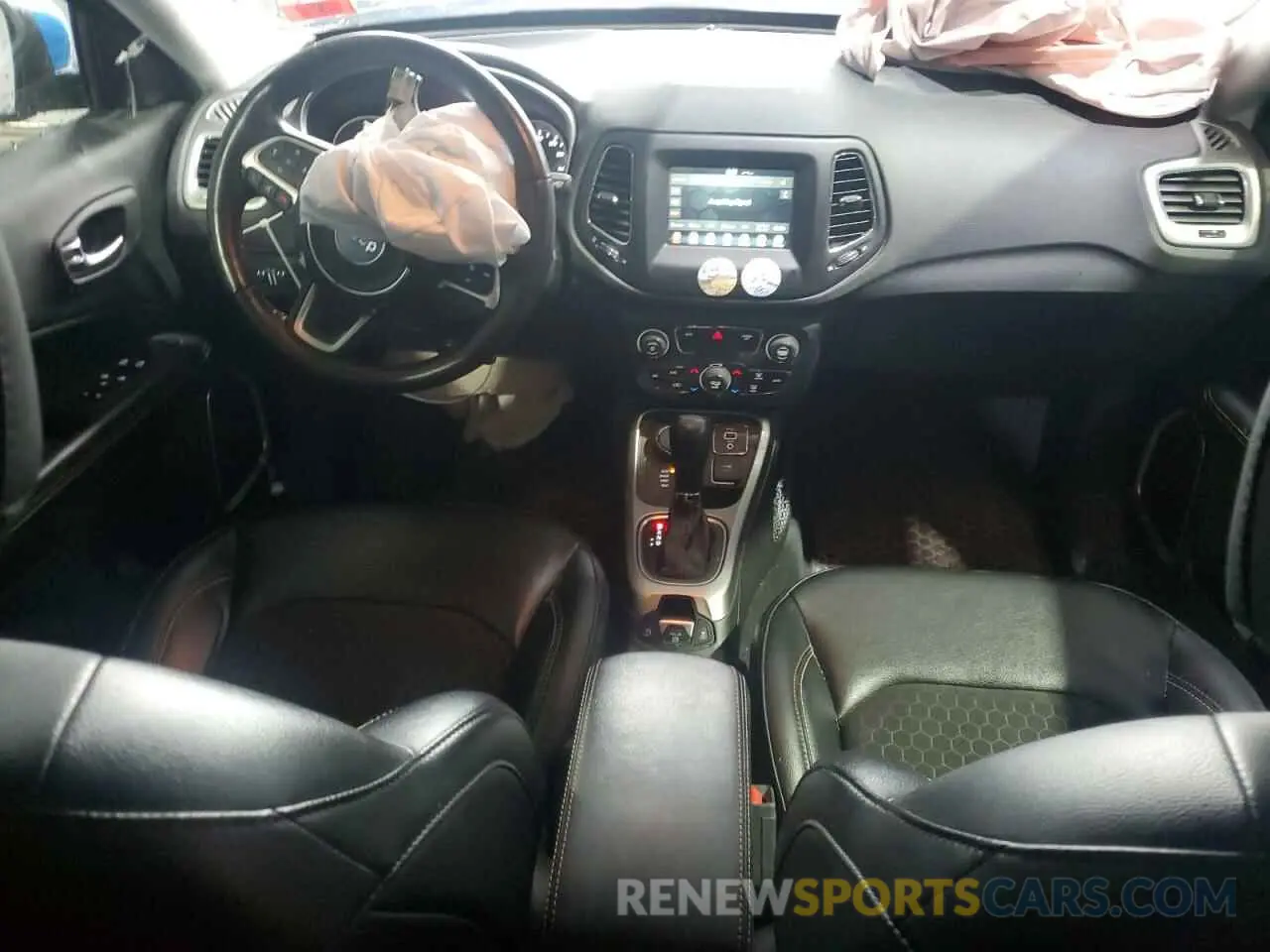 8 Photograph of a damaged car 3C4NJDBB3LT115739 JEEP COMPASS 2020