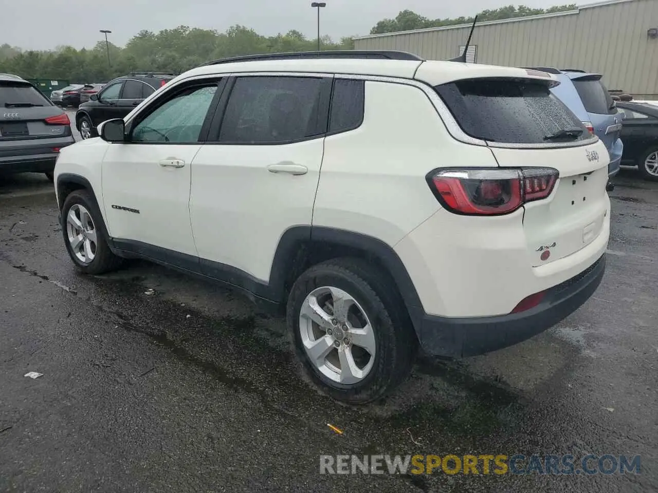 2 Photograph of a damaged car 3C4NJDBB3LT138633 JEEP COMPASS 2020