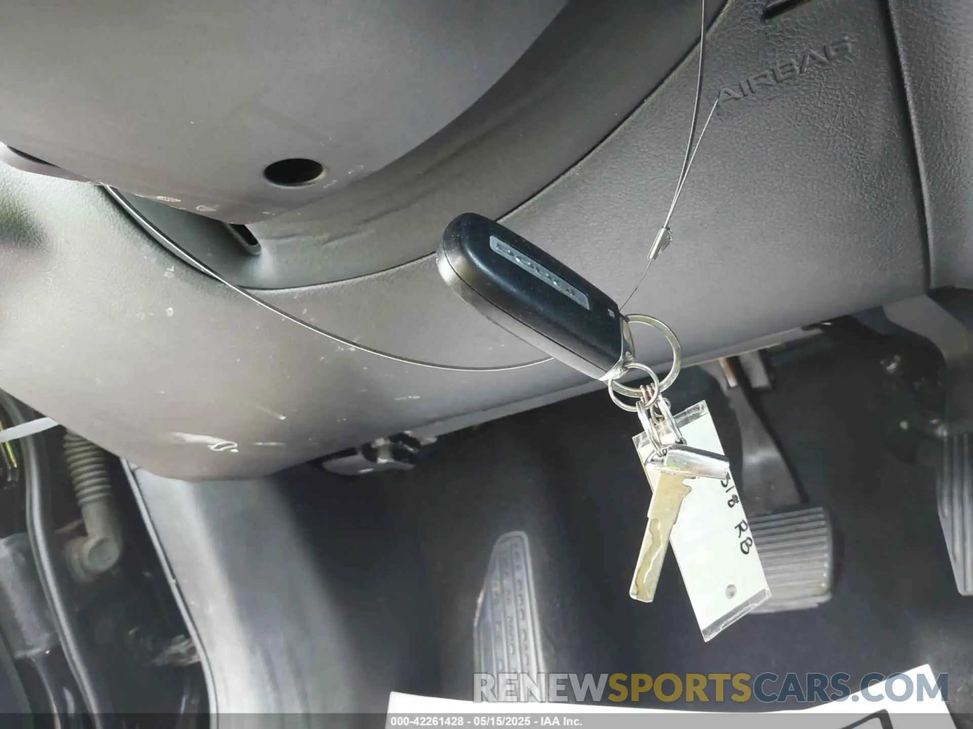 11 Photograph of a damaged car 3C4NJDBB4LT167980 JEEP COMPASS 2020