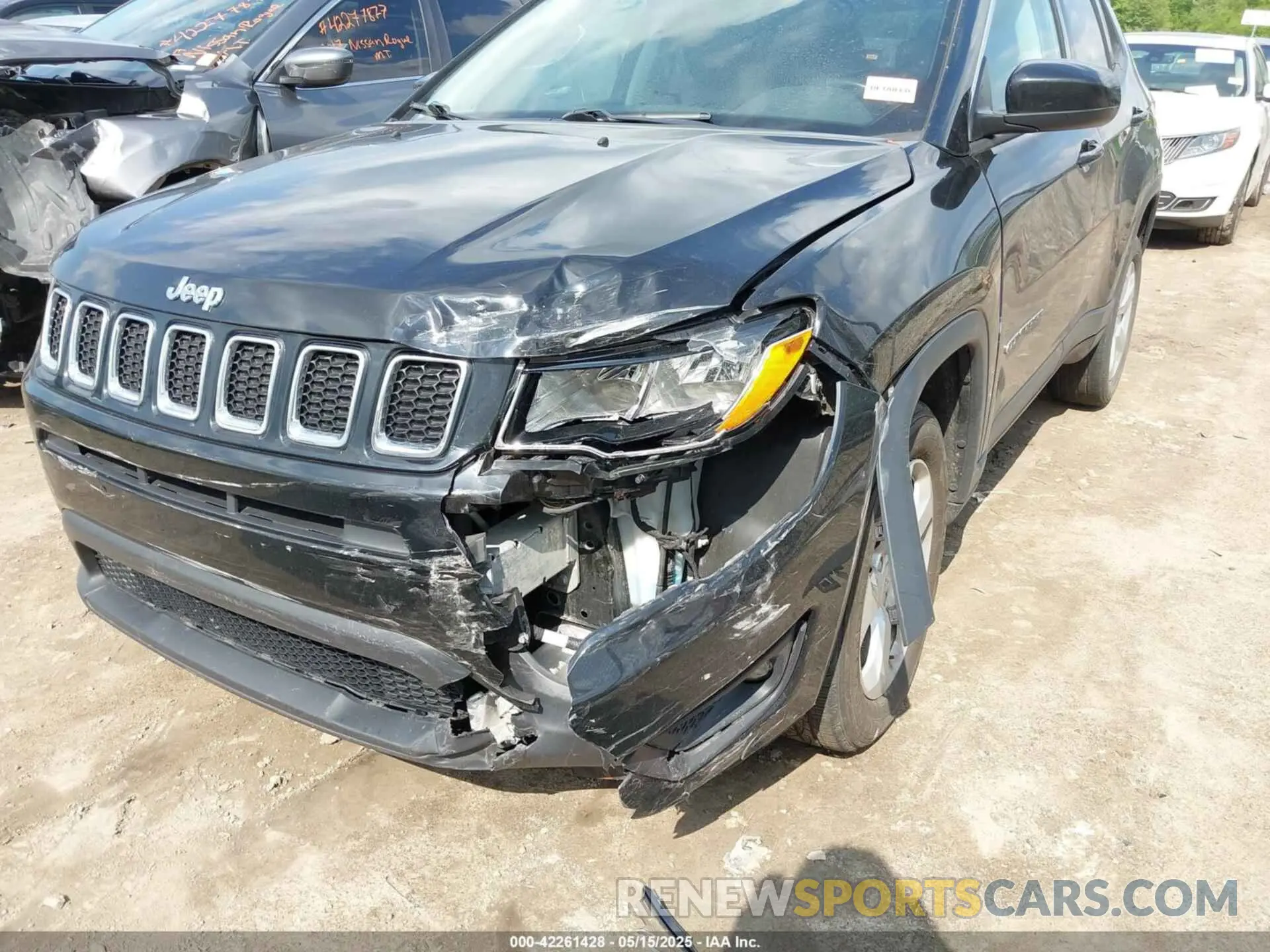 6 Photograph of a damaged car 3C4NJDBB4LT167980 JEEP COMPASS 2020