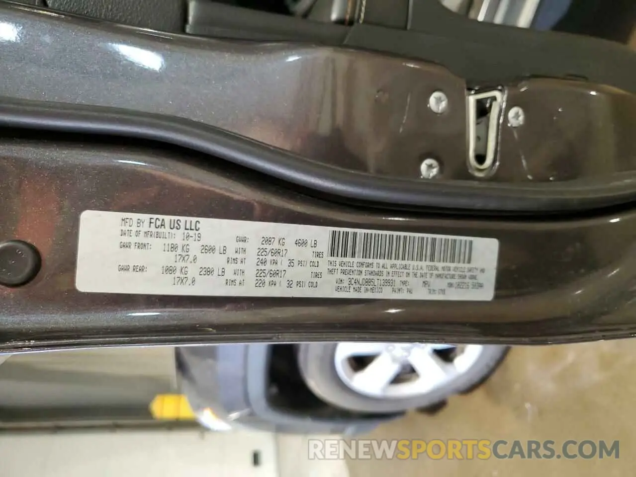 13 Photograph of a damaged car 3C4NJDBB5LT139931 JEEP COMPASS 2020